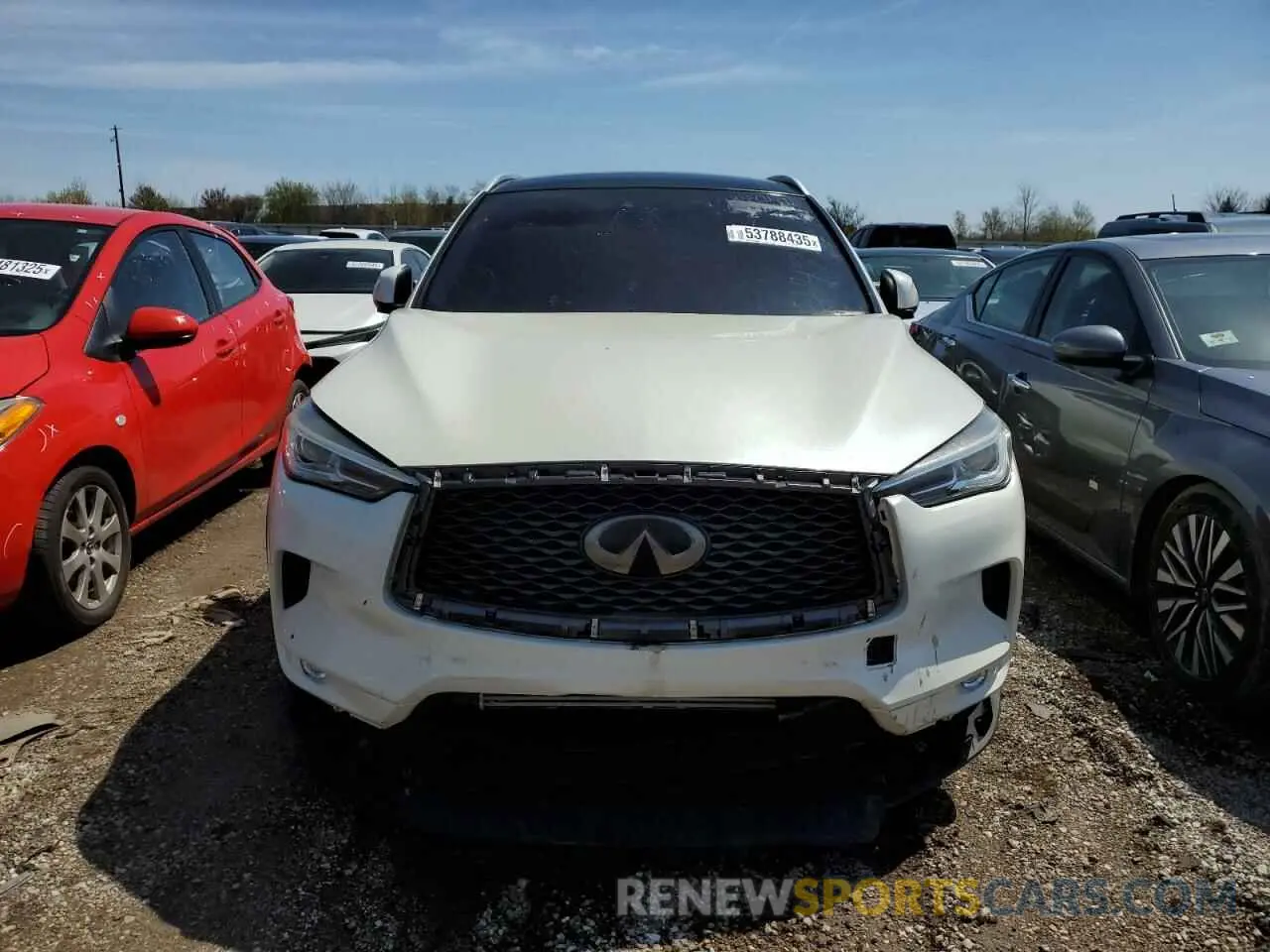 5 fotografías del automóvil dañado 3PCAJ5M13KF137147 INFINITI QX50 2019