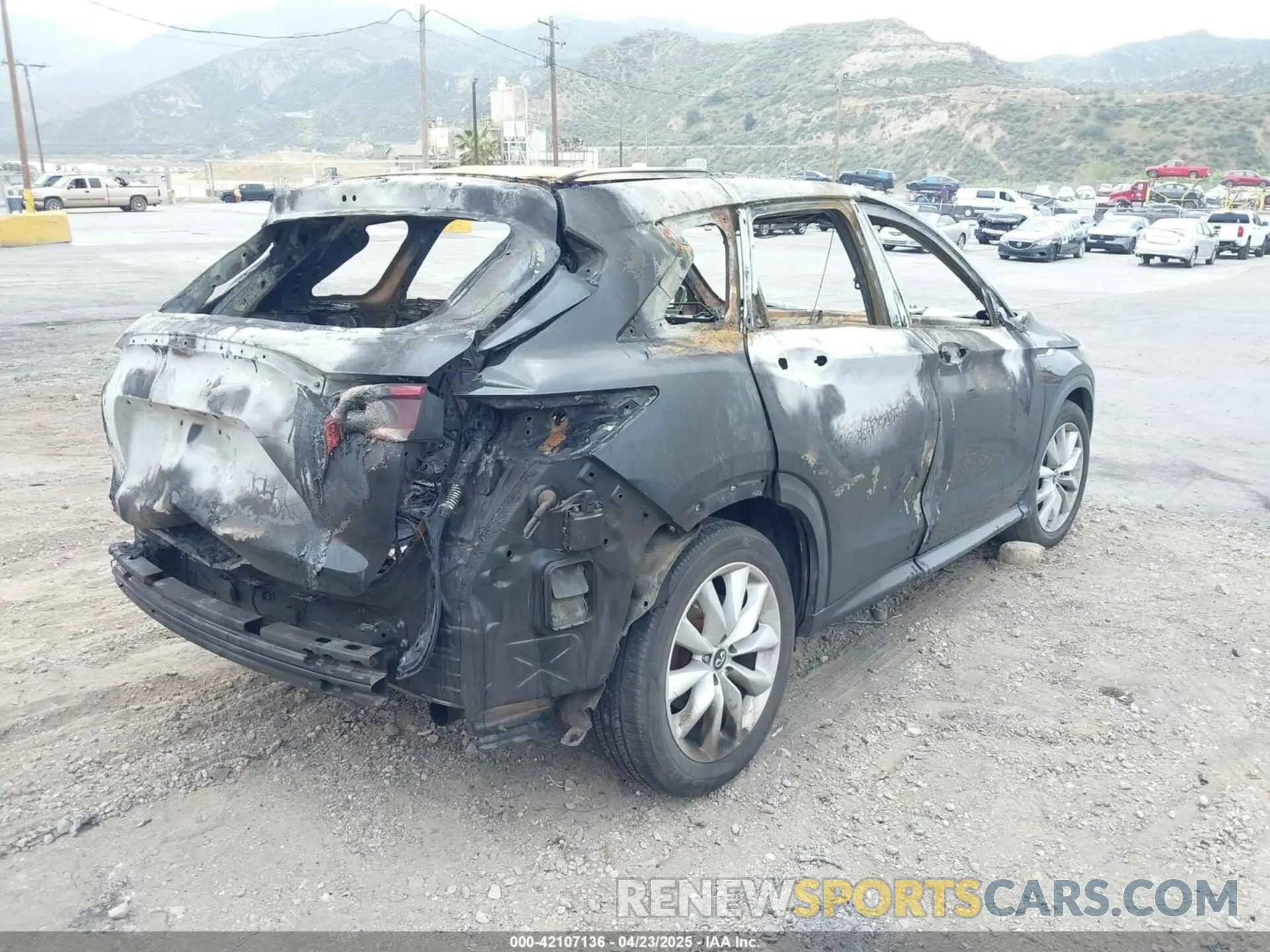 4 fotografías del automóvil dañado 3PCAJ5M14KF124357 INFINITI QX50 2019
