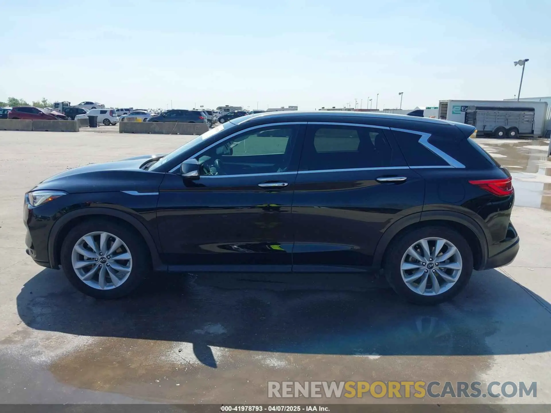 14 fotografías del automóvil dañado 3PCAJ5M15KF112850 INFINITI QX50 2019