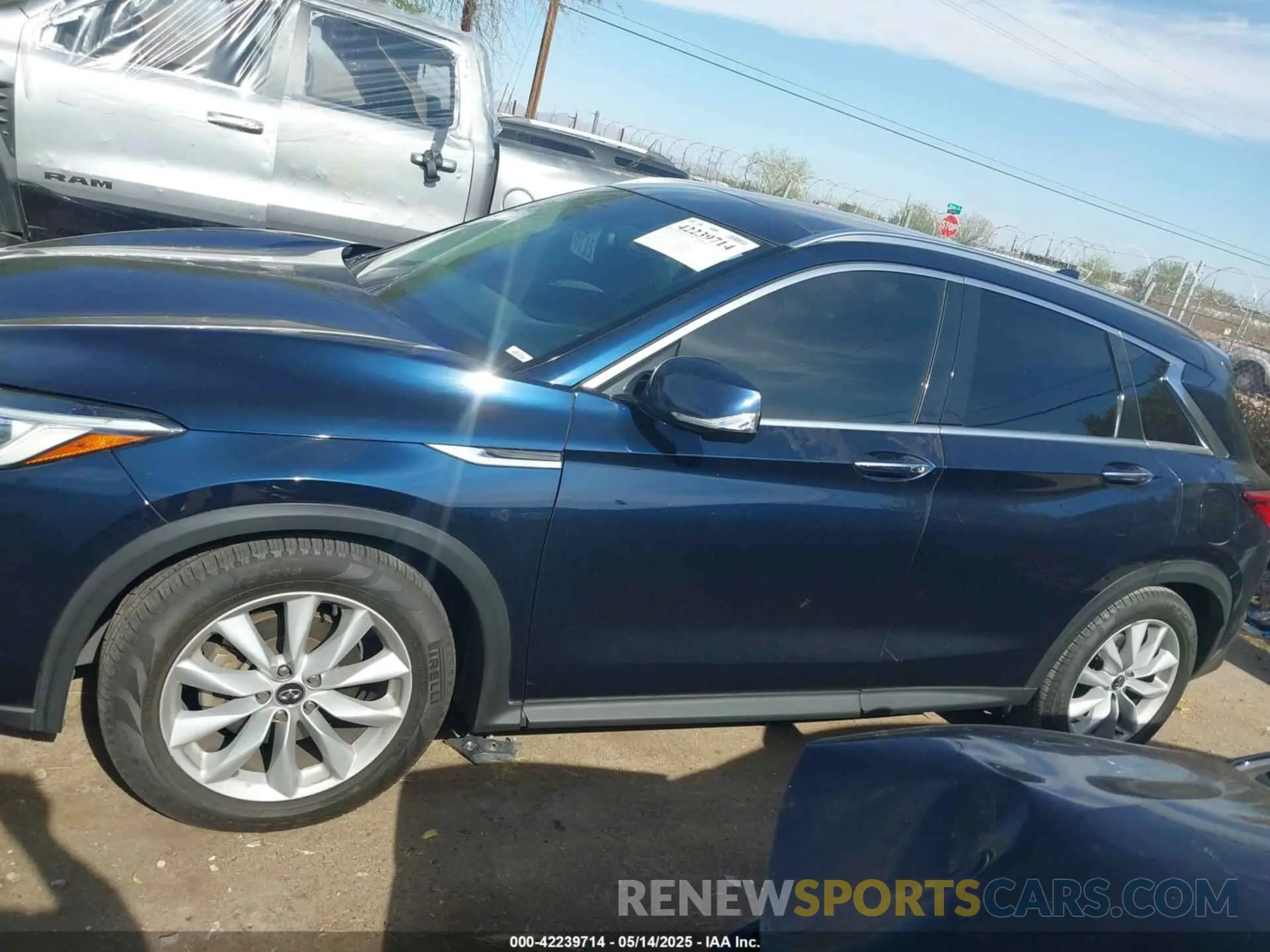 13 fotografías del automóvil dañado 3PCAJ5M16KF104787 INFINITI QX50 2019
