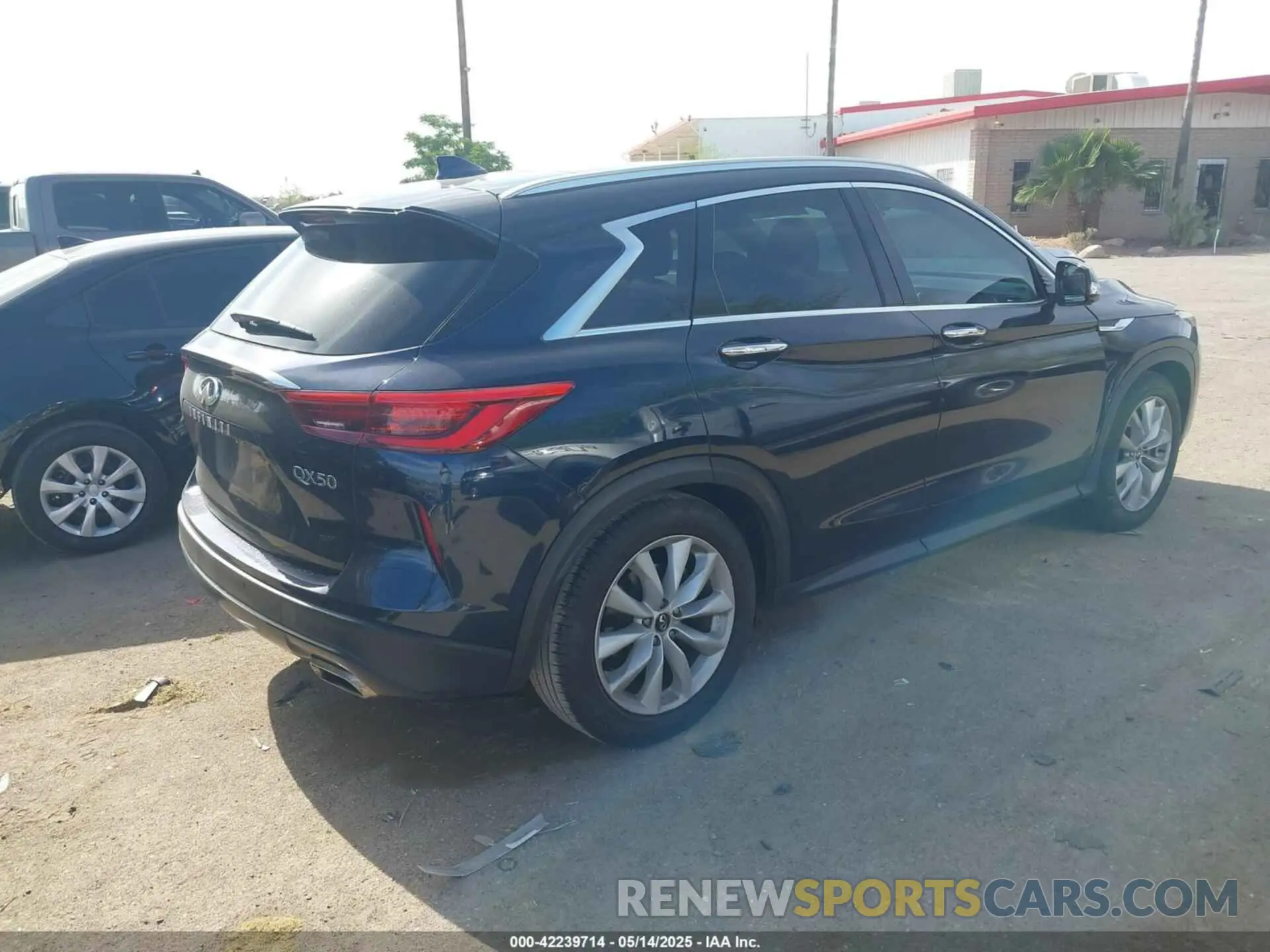 4 fotografías del automóvil dañado 3PCAJ5M16KF104787 INFINITI QX50 2019