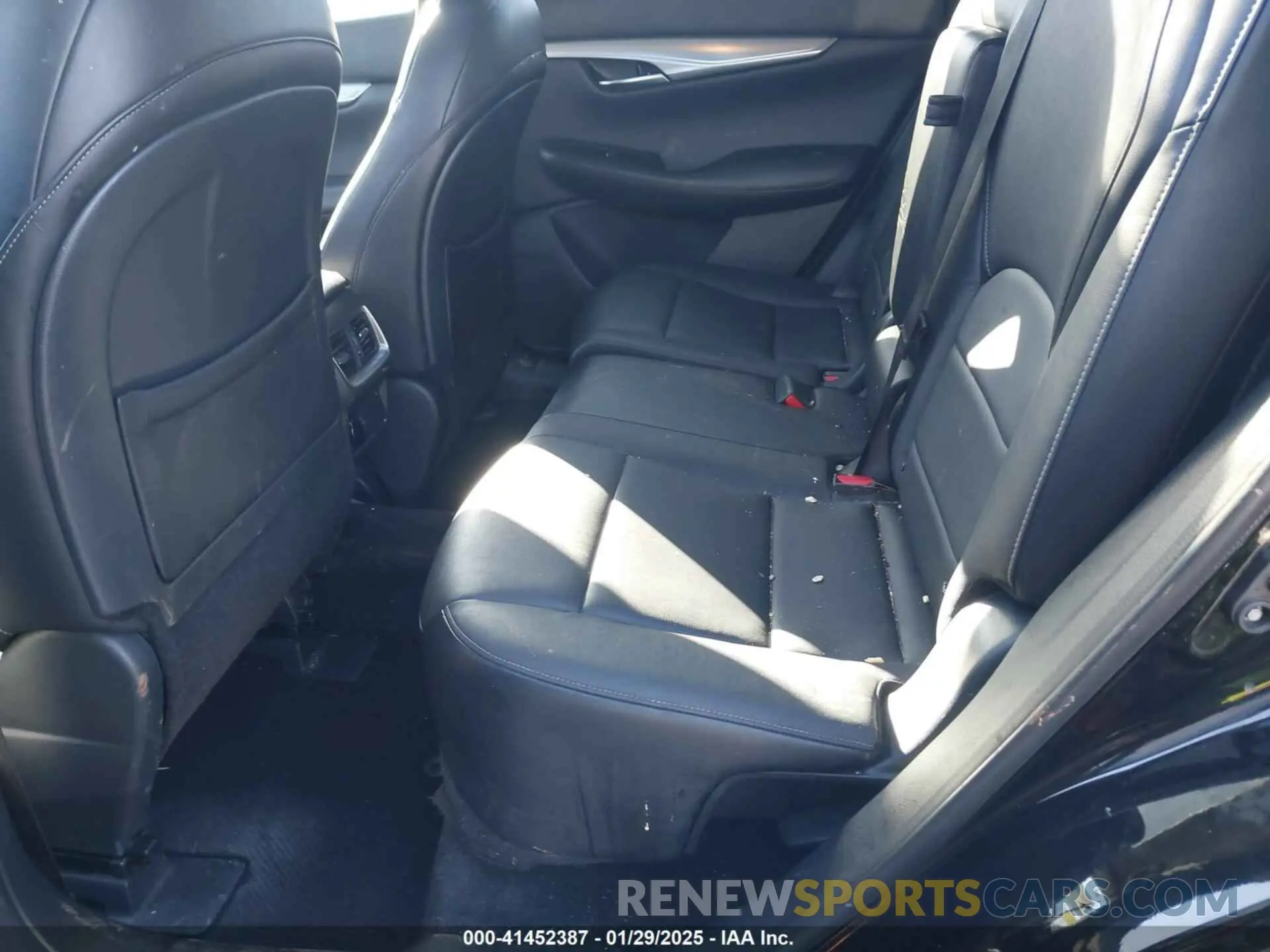 8 fotografías del automóvil dañado 3PCAJ5M17KF121971 INFINITI QX50 2019