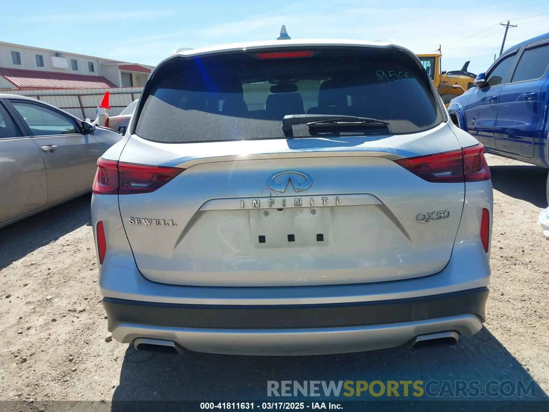 17 fotografías del automóvil dañado 3PCAJ5M19KF144488 INFINITI QX50 2019