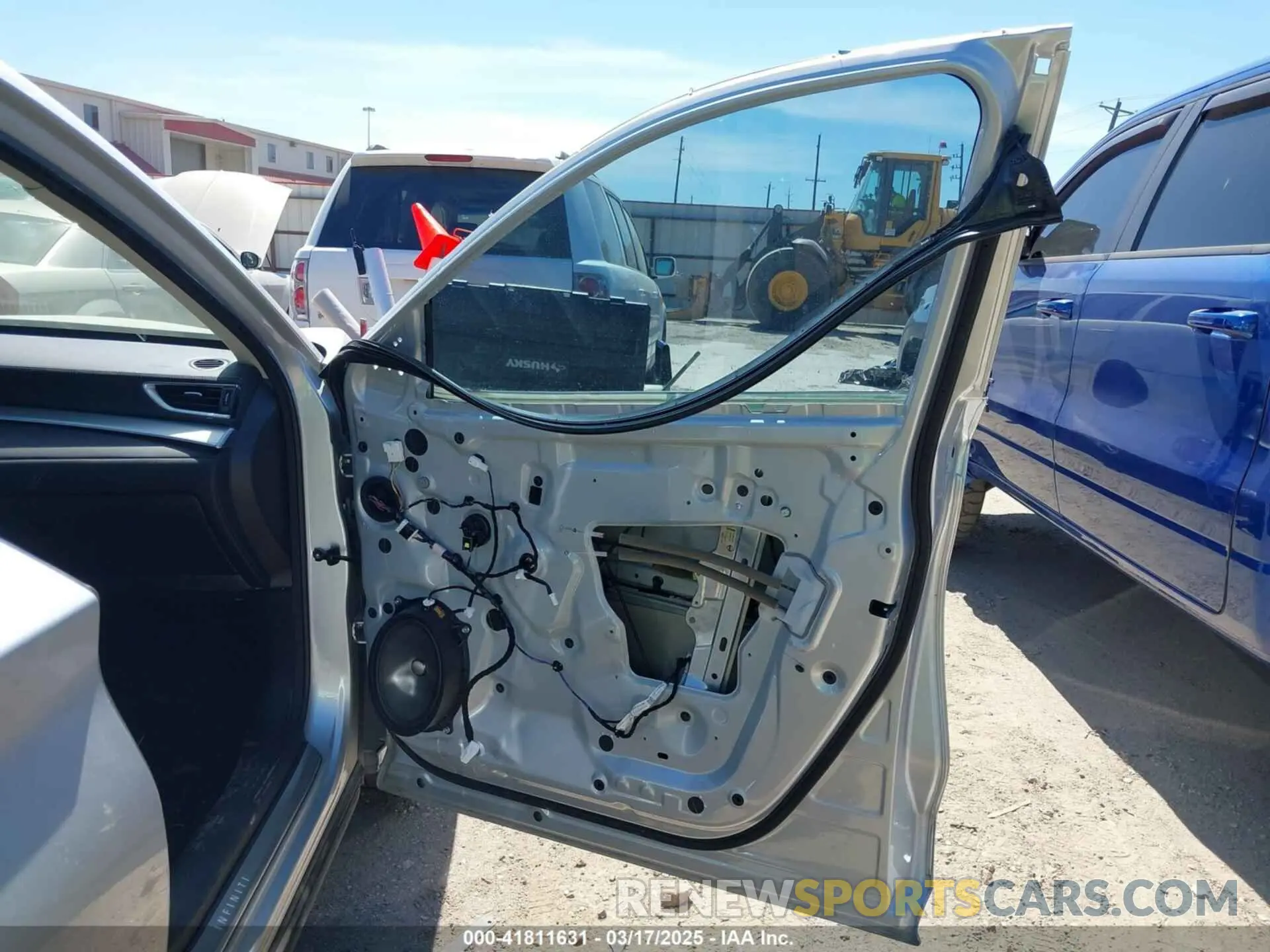 20 fotografías del automóvil dañado 3PCAJ5M19KF144488 INFINITI QX50 2019