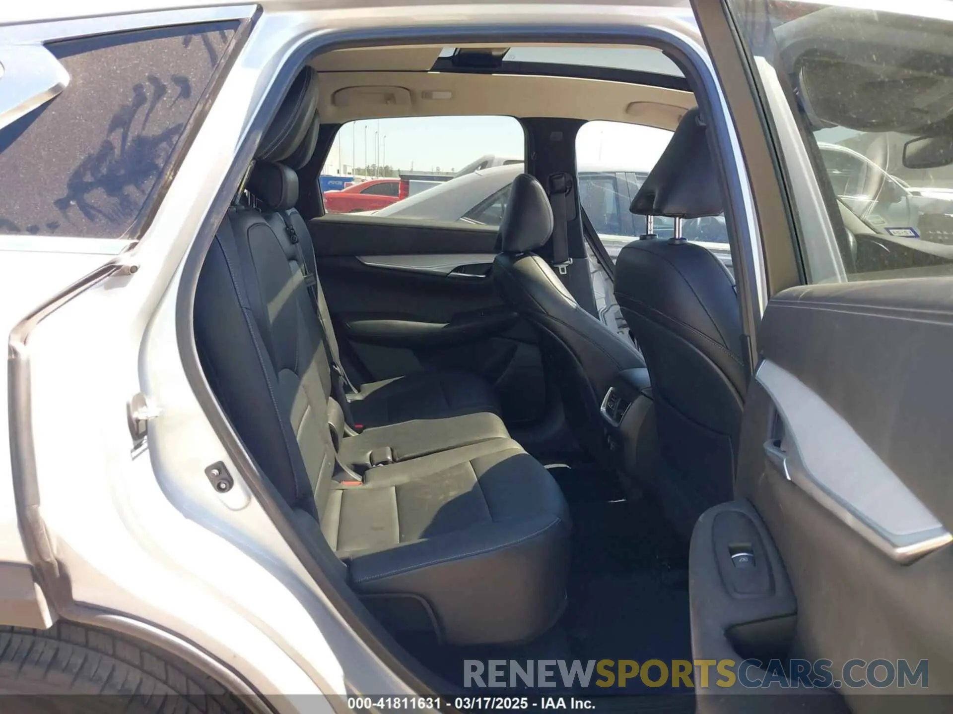 8 fotografías del automóvil dañado 3PCAJ5M19KF144488 INFINITI QX50 2019
