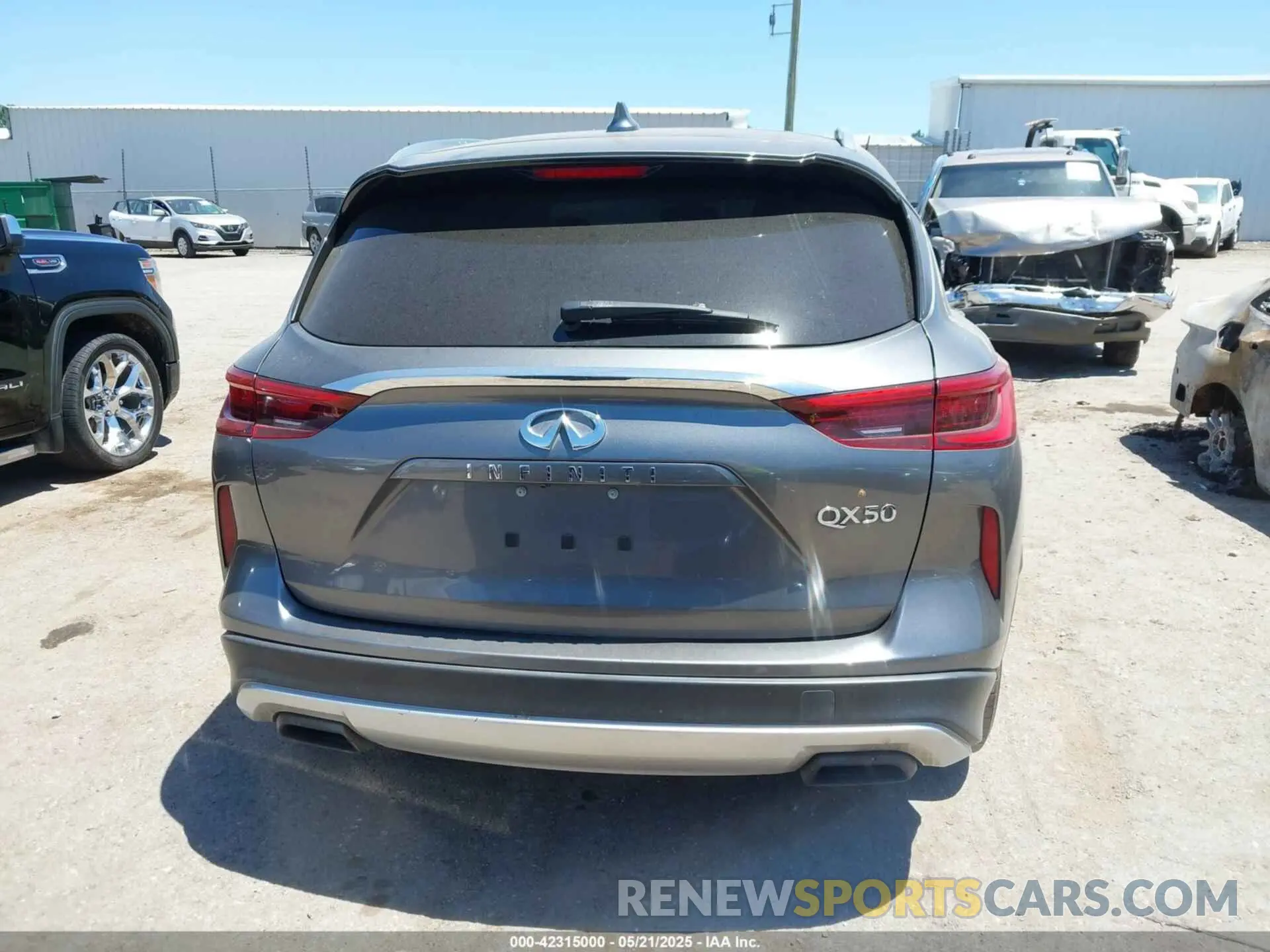 16 fotografías del automóvil dañado 3PCAJ5M1XKF134746 INFINITI QX50 2019