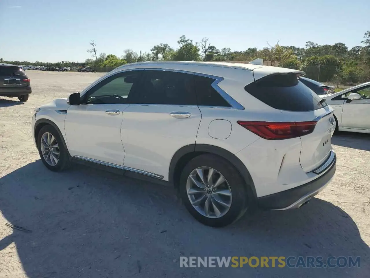 2 fotografías del automóvil dañado 3PCAJ5M1XKF146248 INFINITI QX50 2019