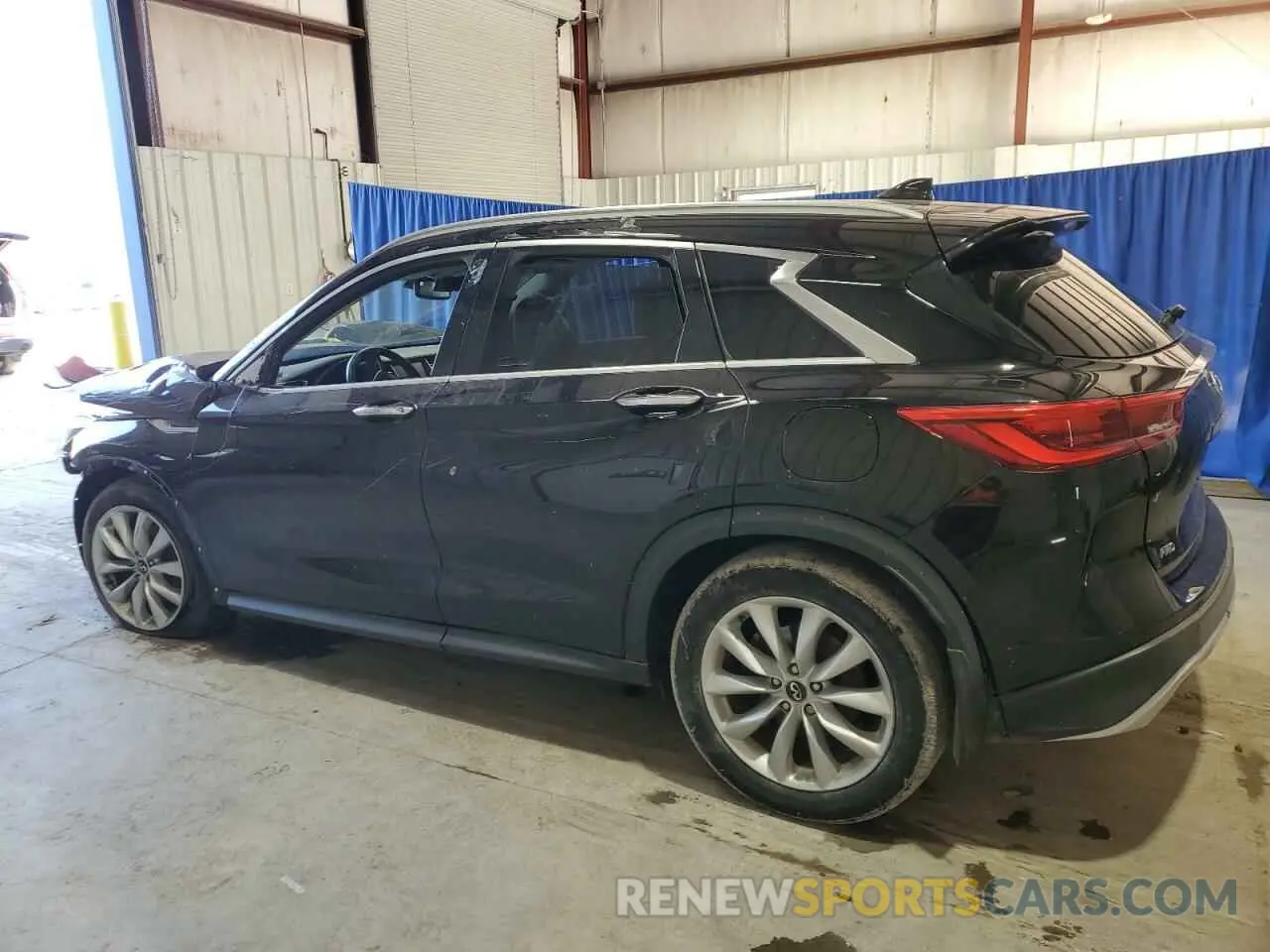 2 fotografías del automóvil dañado 3PCAJ5M31KF115536 INFINITI QX50 2019