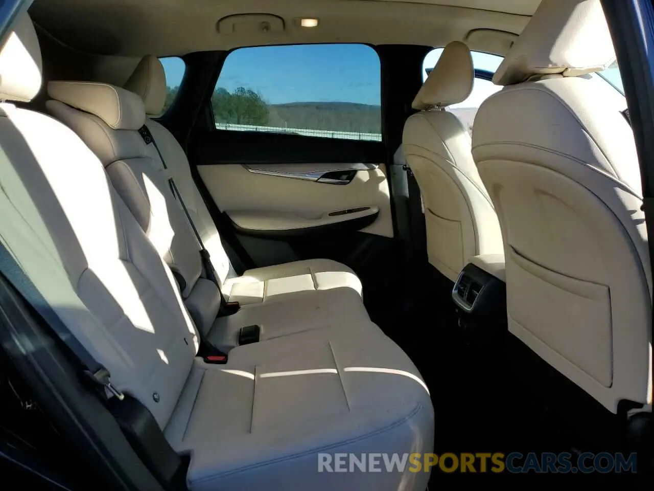 11 fotografías del automóvil dañado 3PCAJ5M31KF147578 INFINITI QX50 2019
