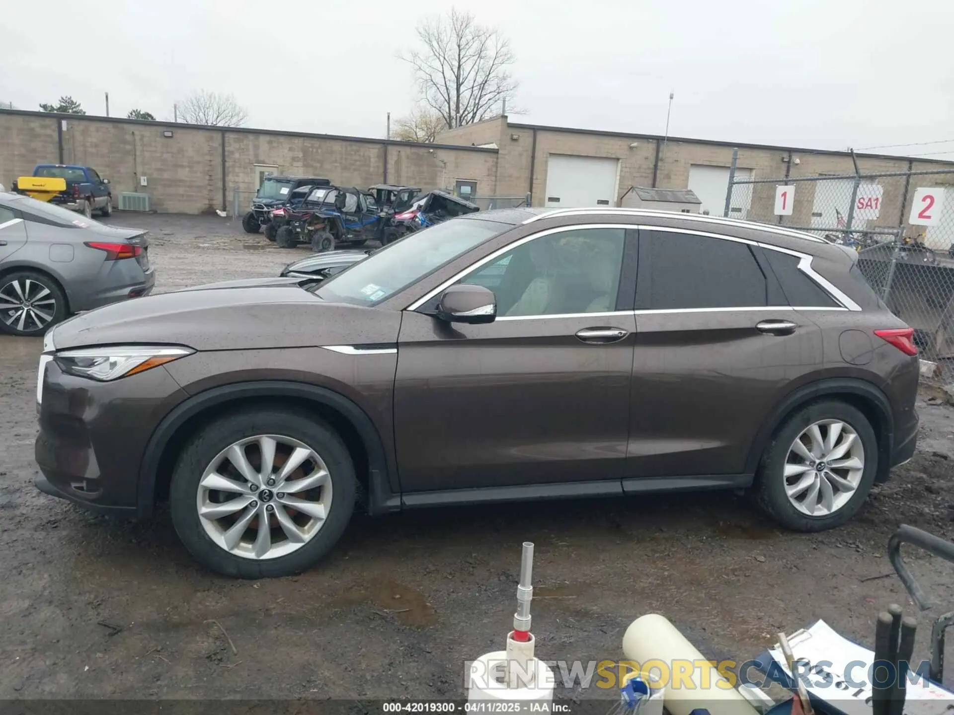 14 fotografías del automóvil dañado 3PCAJ5M32KF118638 INFINITI QX50 2019