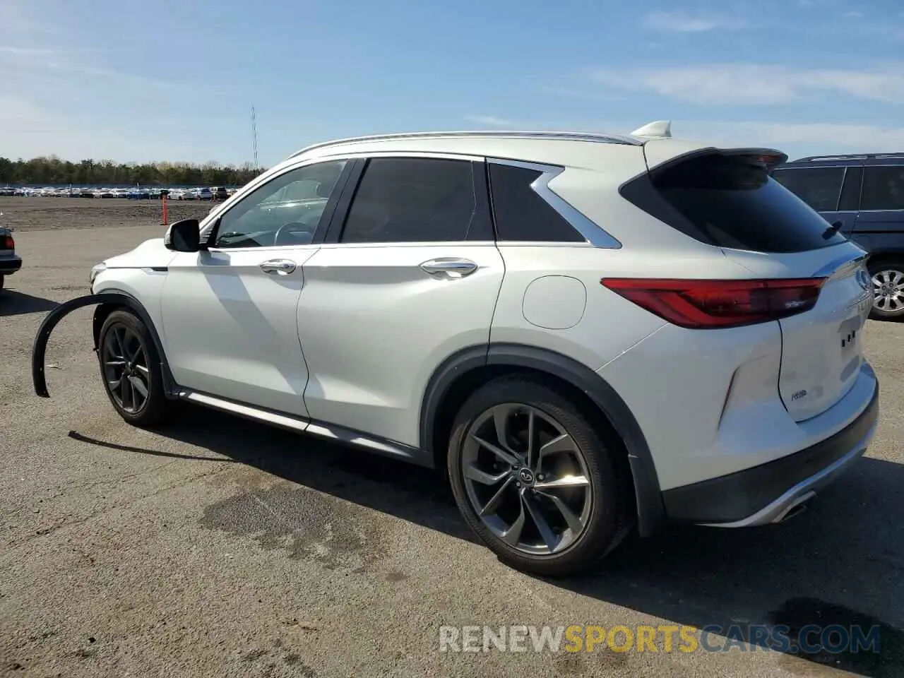 2 fotografías del automóvil dañado 3PCAJ5M32KF126917 INFINITI QX50 2019