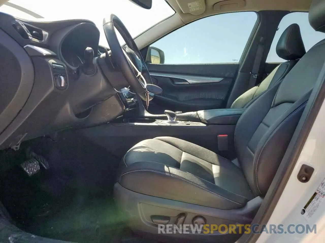 9 fotografías del automóvil dañado 3PCAJ5M32KF146620 INFINITI QX50 2019