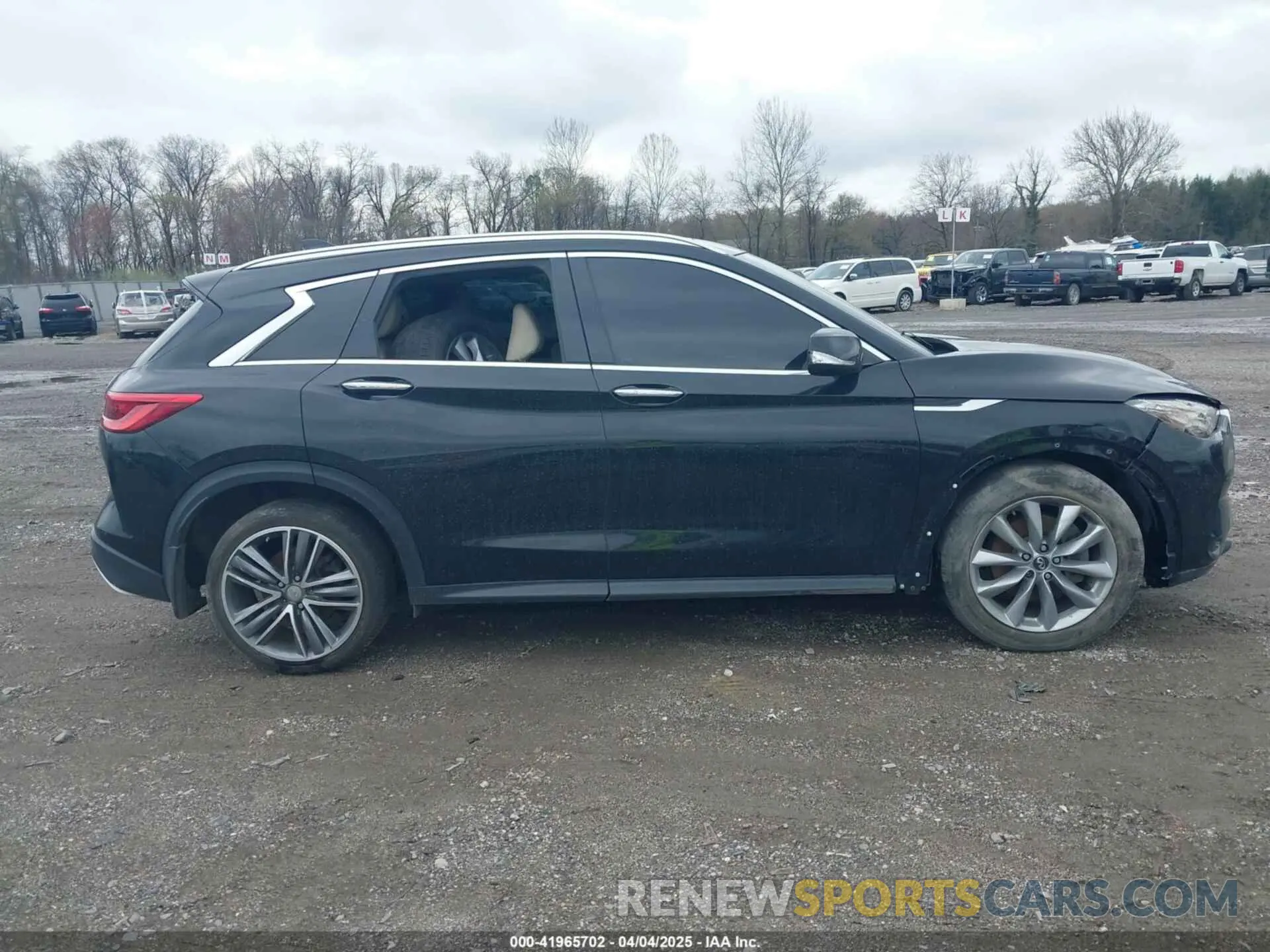 13 fotografías del automóvil dañado 3PCAJ5M32KF147444 INFINITI QX50 2019