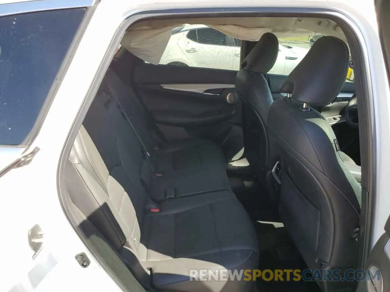 10 fotografías del automóvil dañado 3PCAJ5M37KF100913 INFINITI QX50 2019