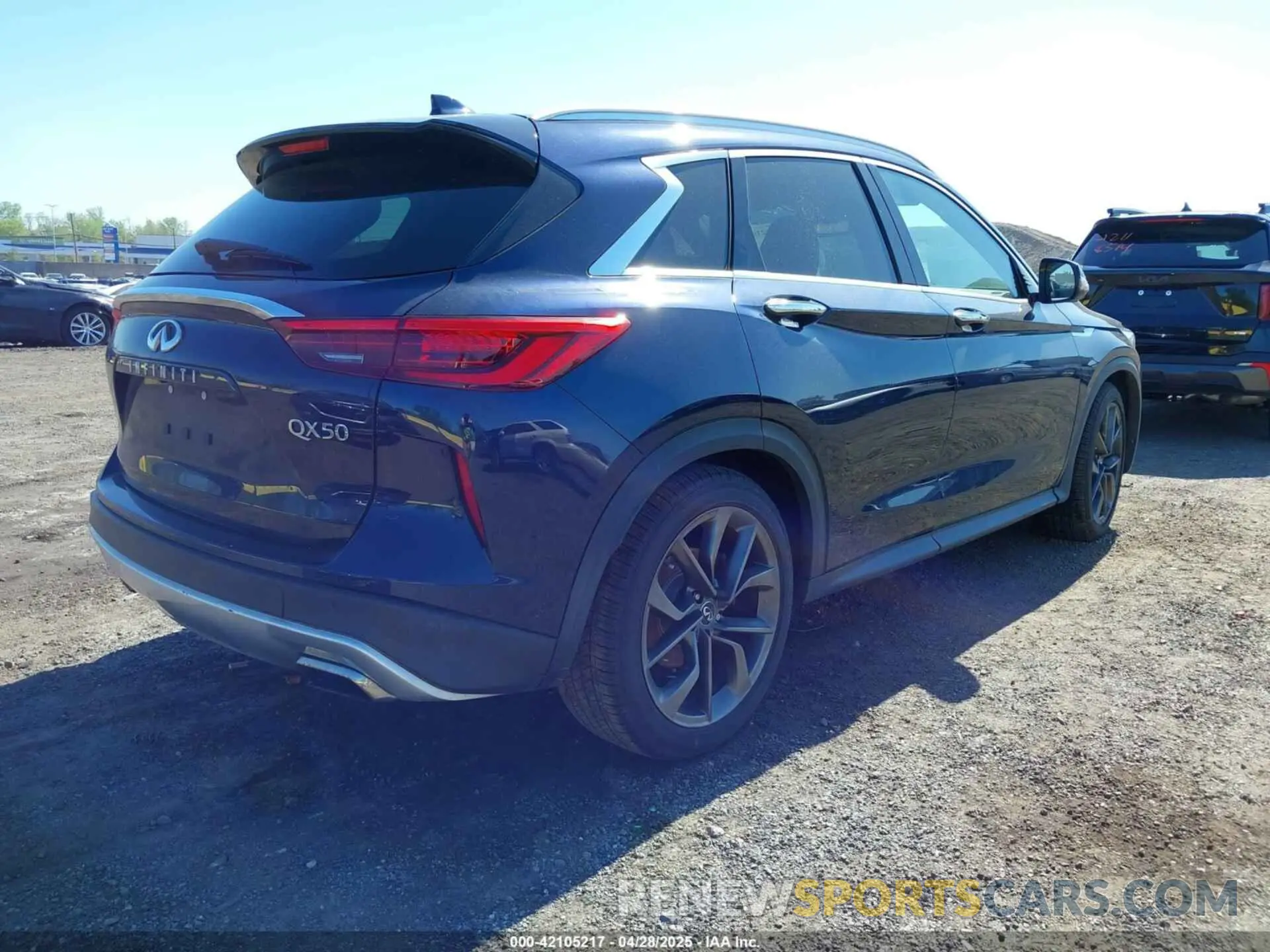 4 fotografías del automóvil dañado 3PCAJ5M3XKF100419 INFINITI QX50 2019