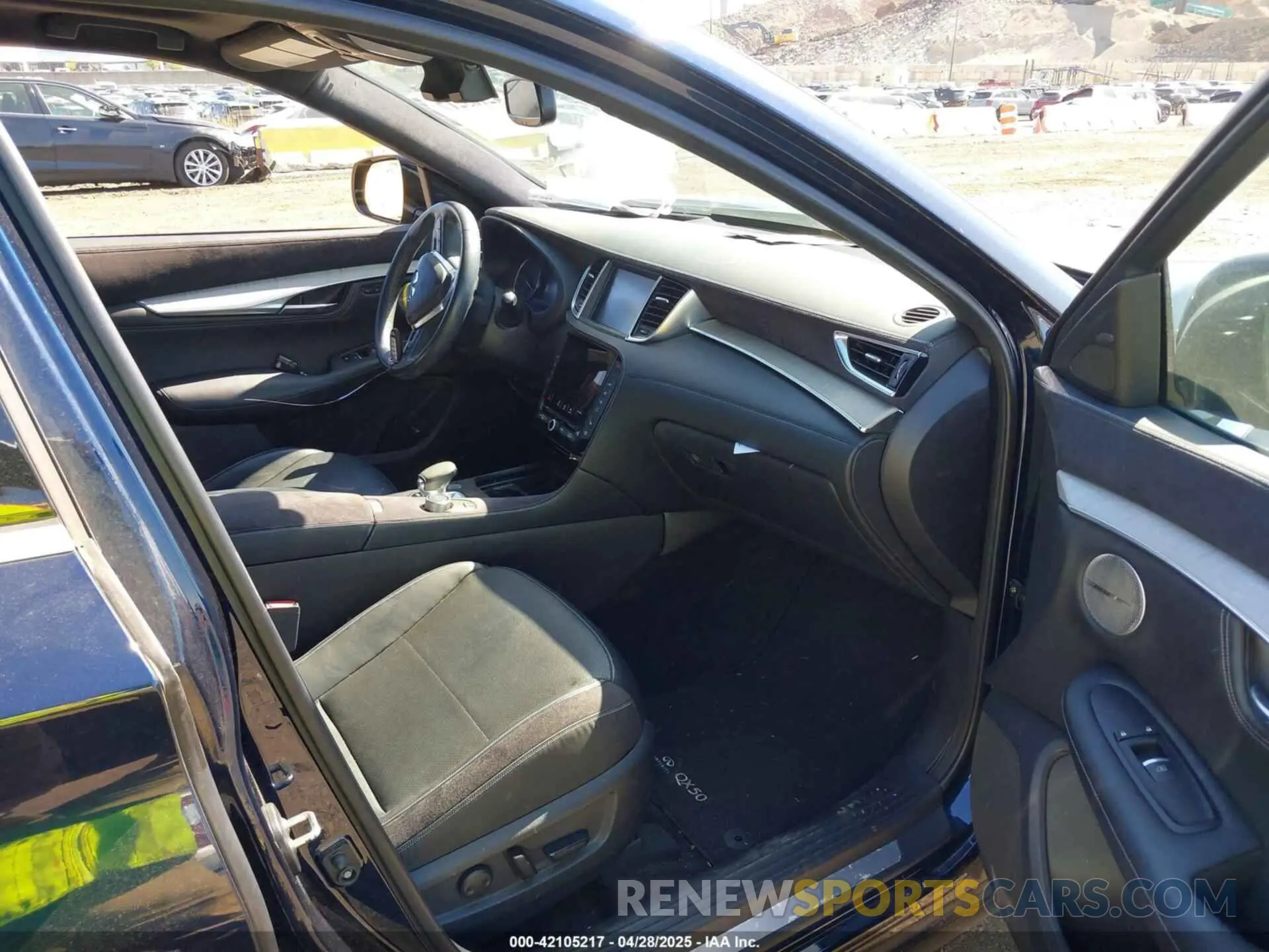 5 fotografías del automóvil dañado 3PCAJ5M3XKF100419 INFINITI QX50 2019