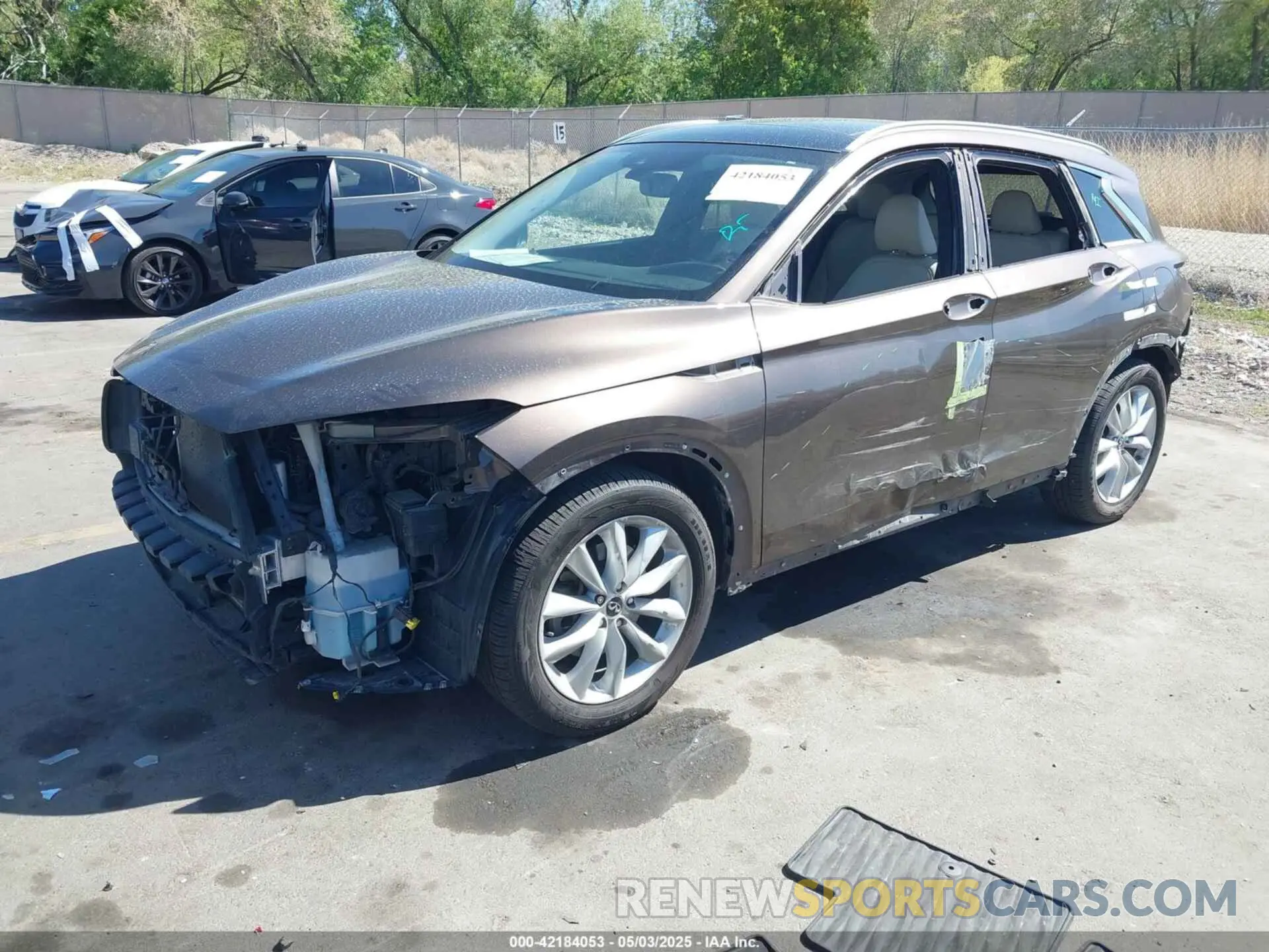 2 fotografías del automóvil dañado 3PCAJ5M3XKF107256 INFINITI QX50 2019