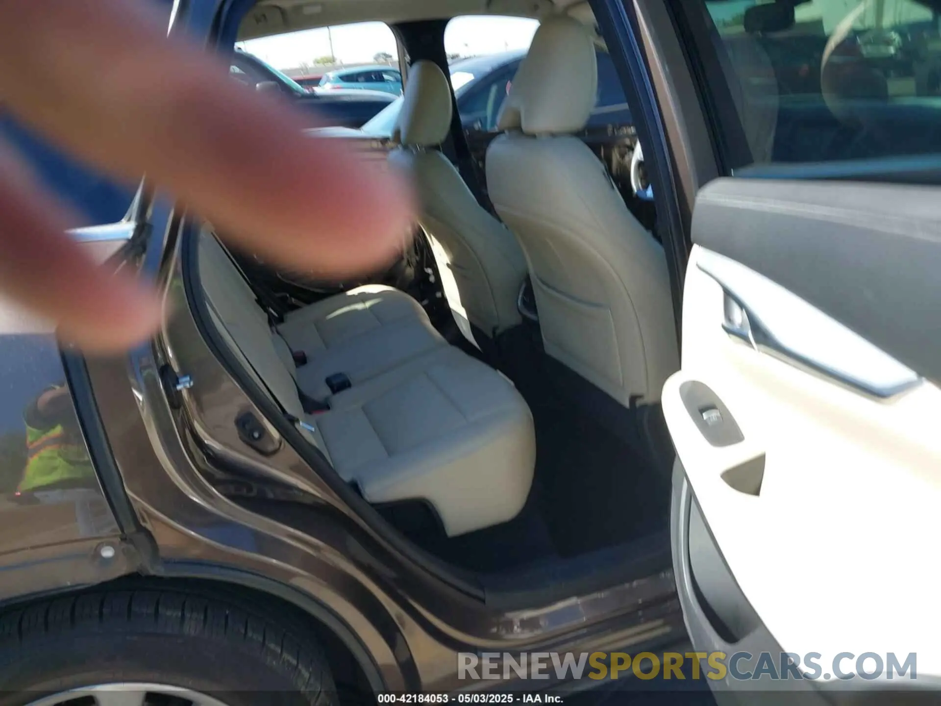8 fotografías del automóvil dañado 3PCAJ5M3XKF107256 INFINITI QX50 2019