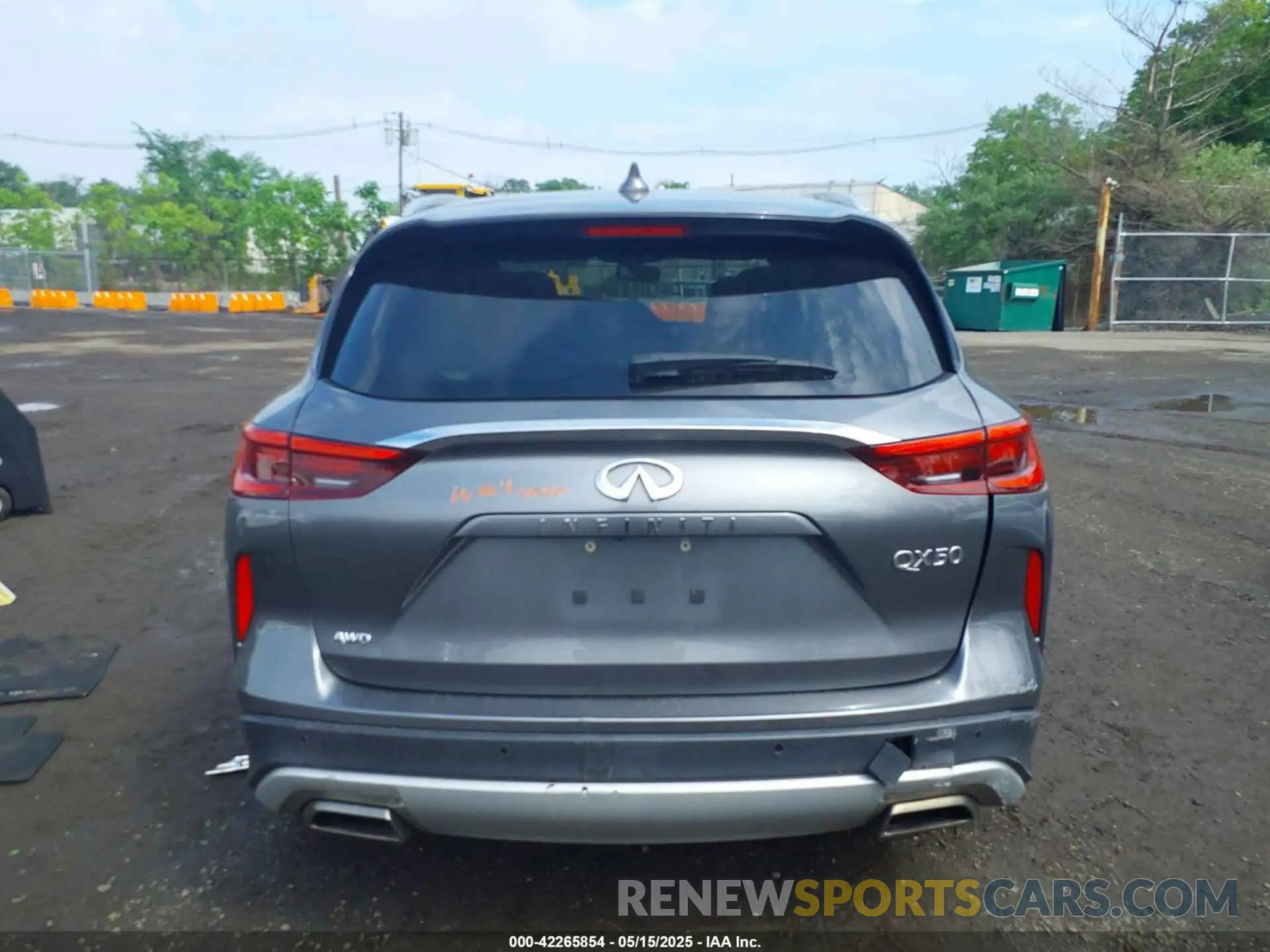 16 fotografías del automóvil dañado 3PCAJ5M3XKF114787 INFINITI QX50 2019