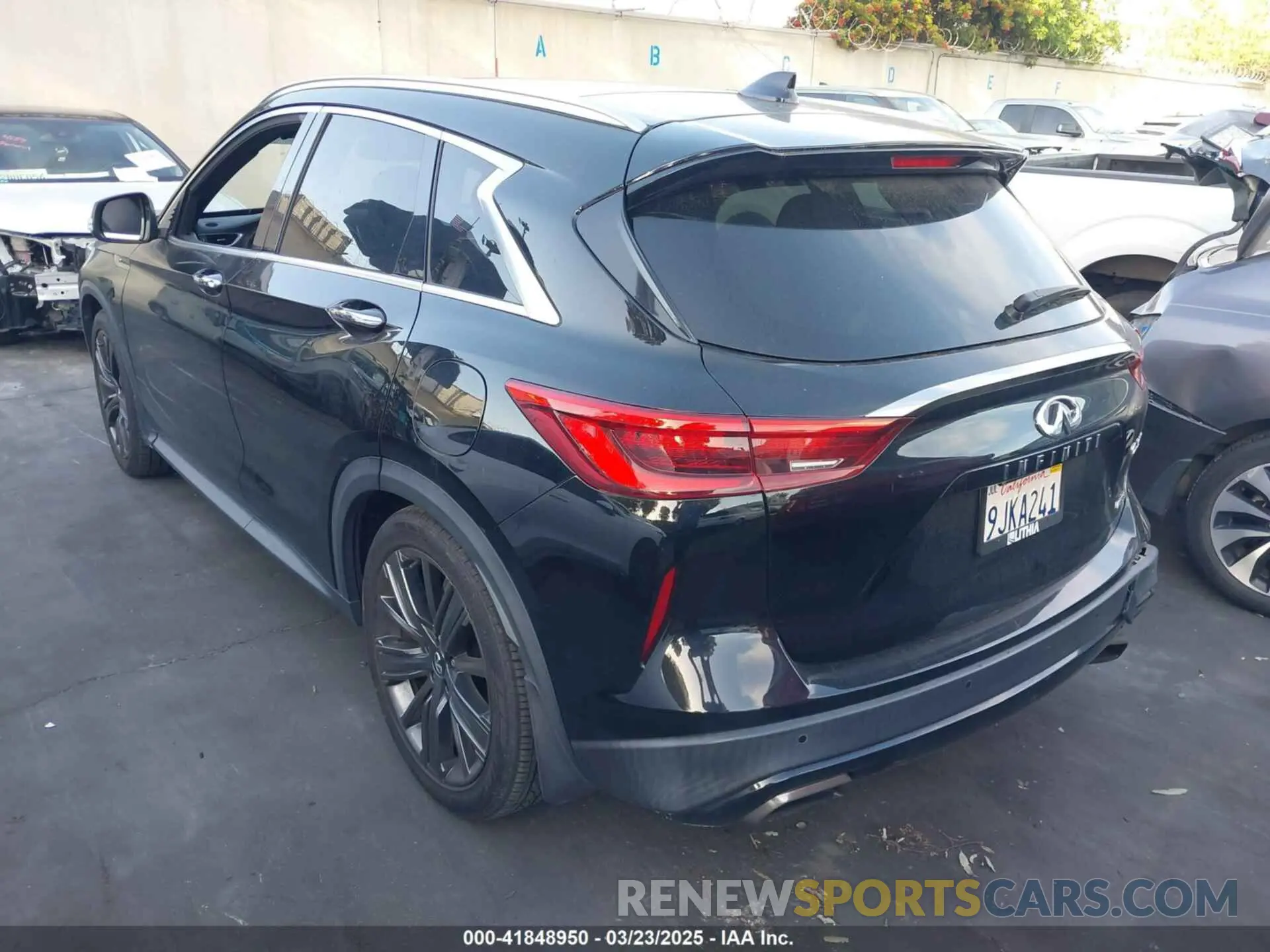 3 fotografías del automóvil dañado 3PCAJ5M10LF116144 INFINITI QX50 2020