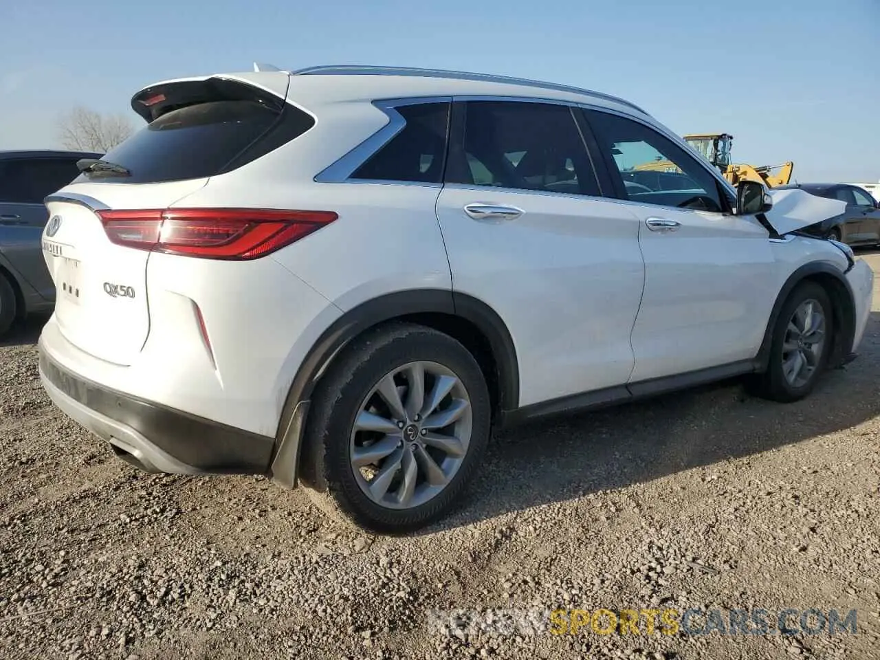 3 fotografías del automóvil dañado 3PCAJ5M11LF121403 INFINITI QX50 2020