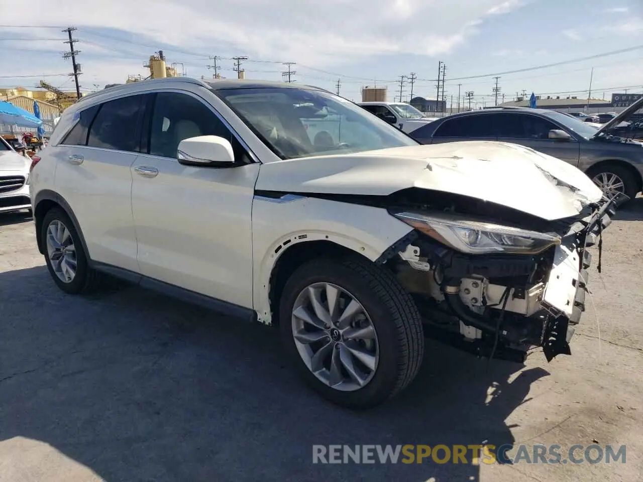 4 fotografías del automóvil dañado 3PCAJ5M12LF105226 INFINITI QX50 2020