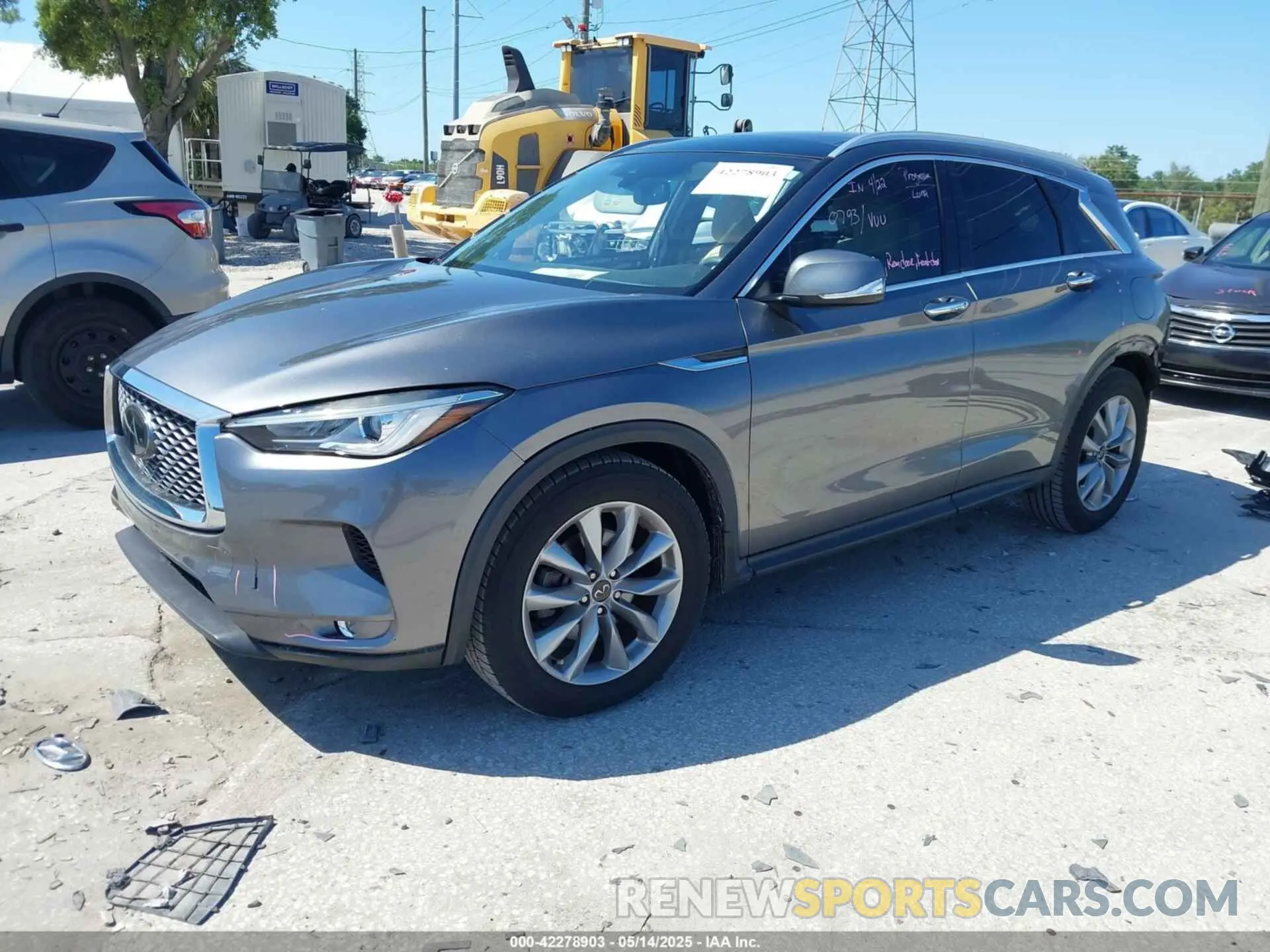 2 fotografías del automóvil dañado 3PCAJ5M13LF103064 INFINITI QX50 2020