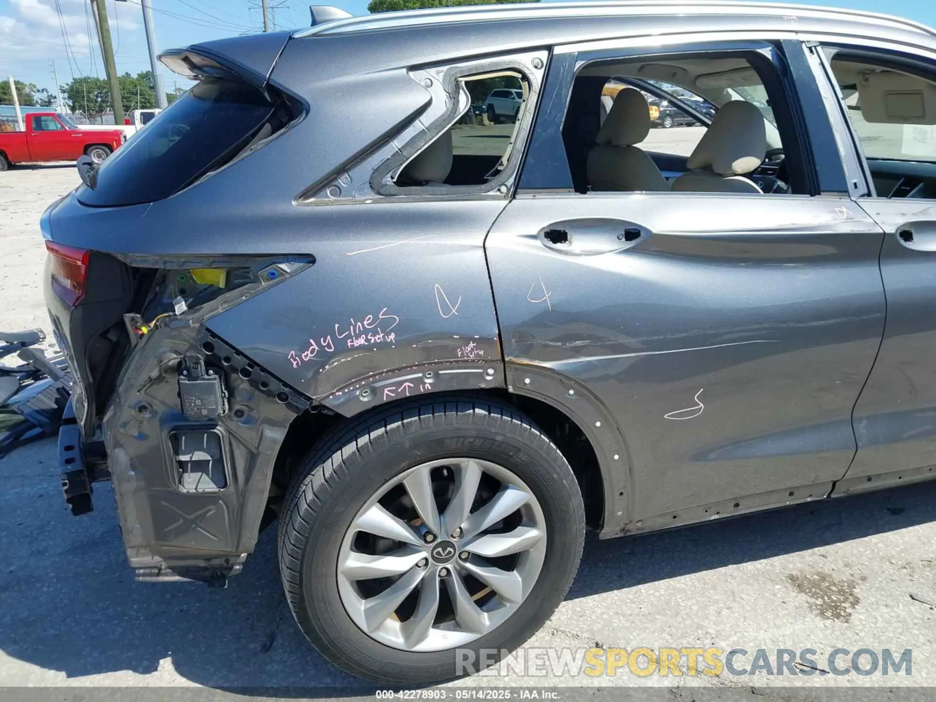 6 fotografías del automóvil dañado 3PCAJ5M13LF103064 INFINITI QX50 2020