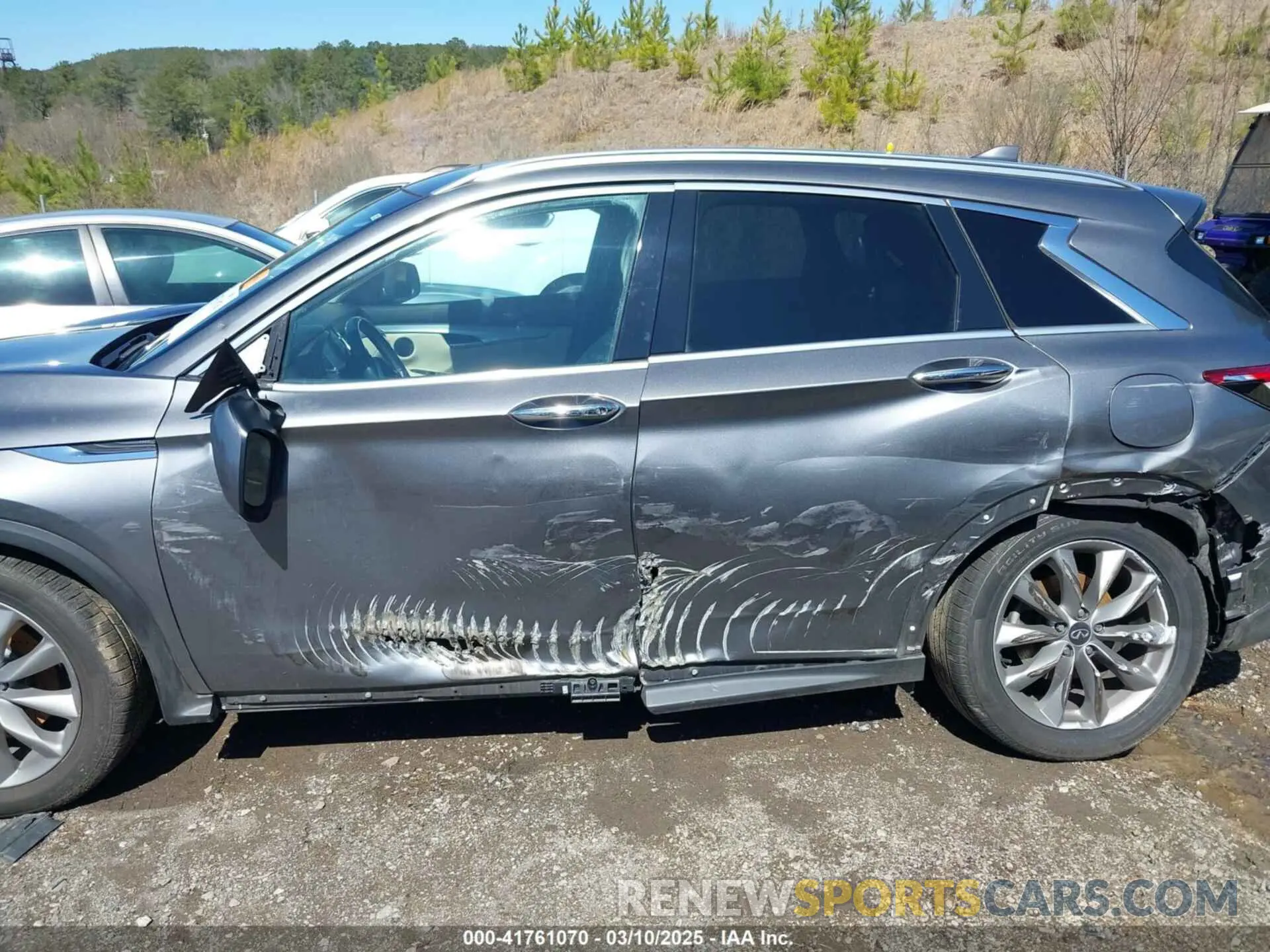 14 fotografías del automóvil dañado 3PCAJ5M1XLF101179 INFINITI QX50 2020
