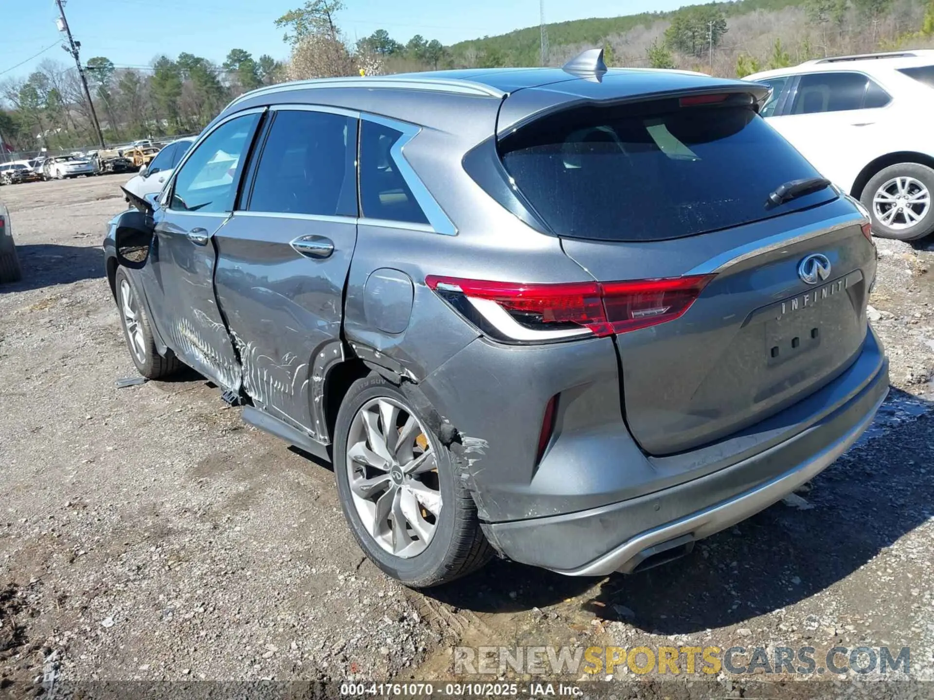 3 fotografías del automóvil dañado 3PCAJ5M1XLF101179 INFINITI QX50 2020