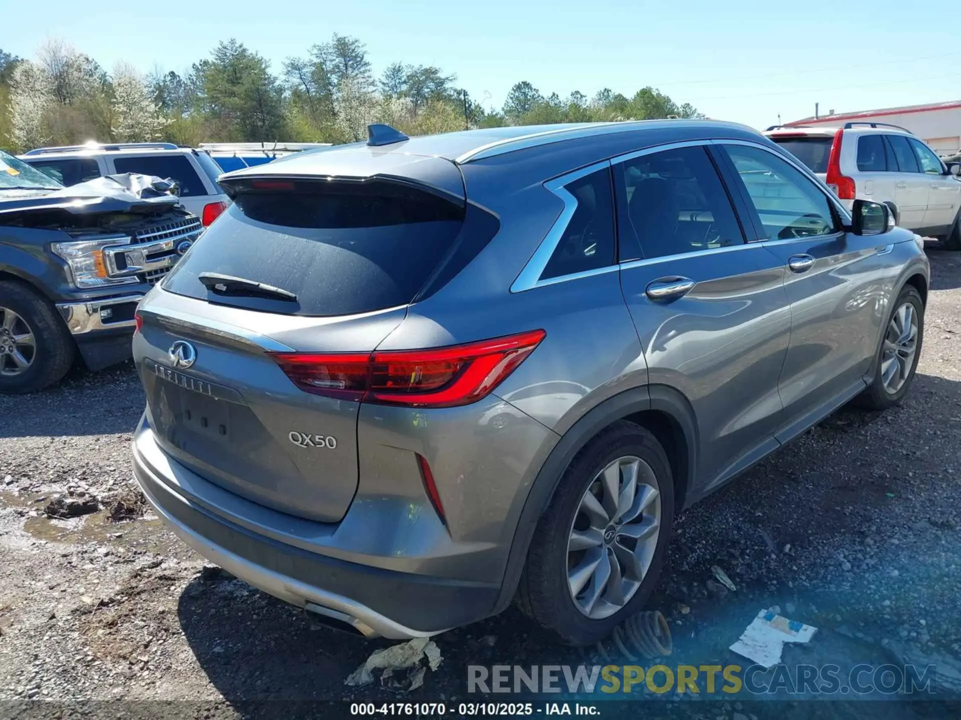 4 fotografías del automóvil dañado 3PCAJ5M1XLF101179 INFINITI QX50 2020