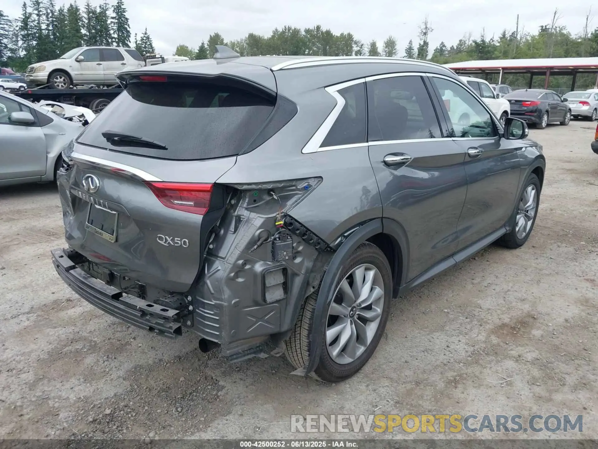 4 fotografías del automóvil dañado 3PCAJ5M1XLF117060 INFINITI QX50 2020