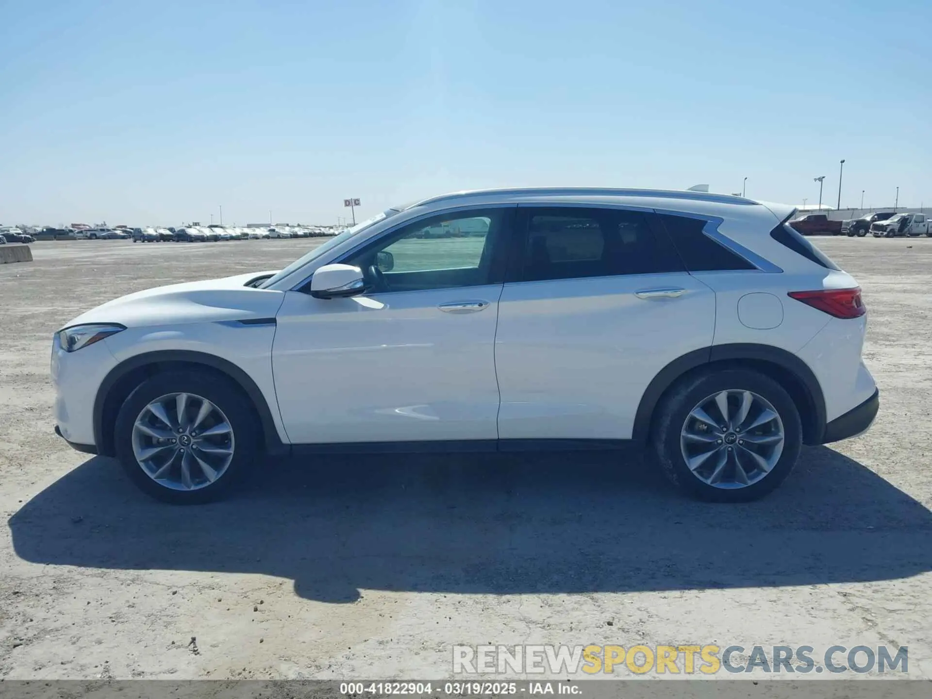 13 fotografías del automóvil dañado 3PCAJ5M32LF103266 INFINITI QX50 2020