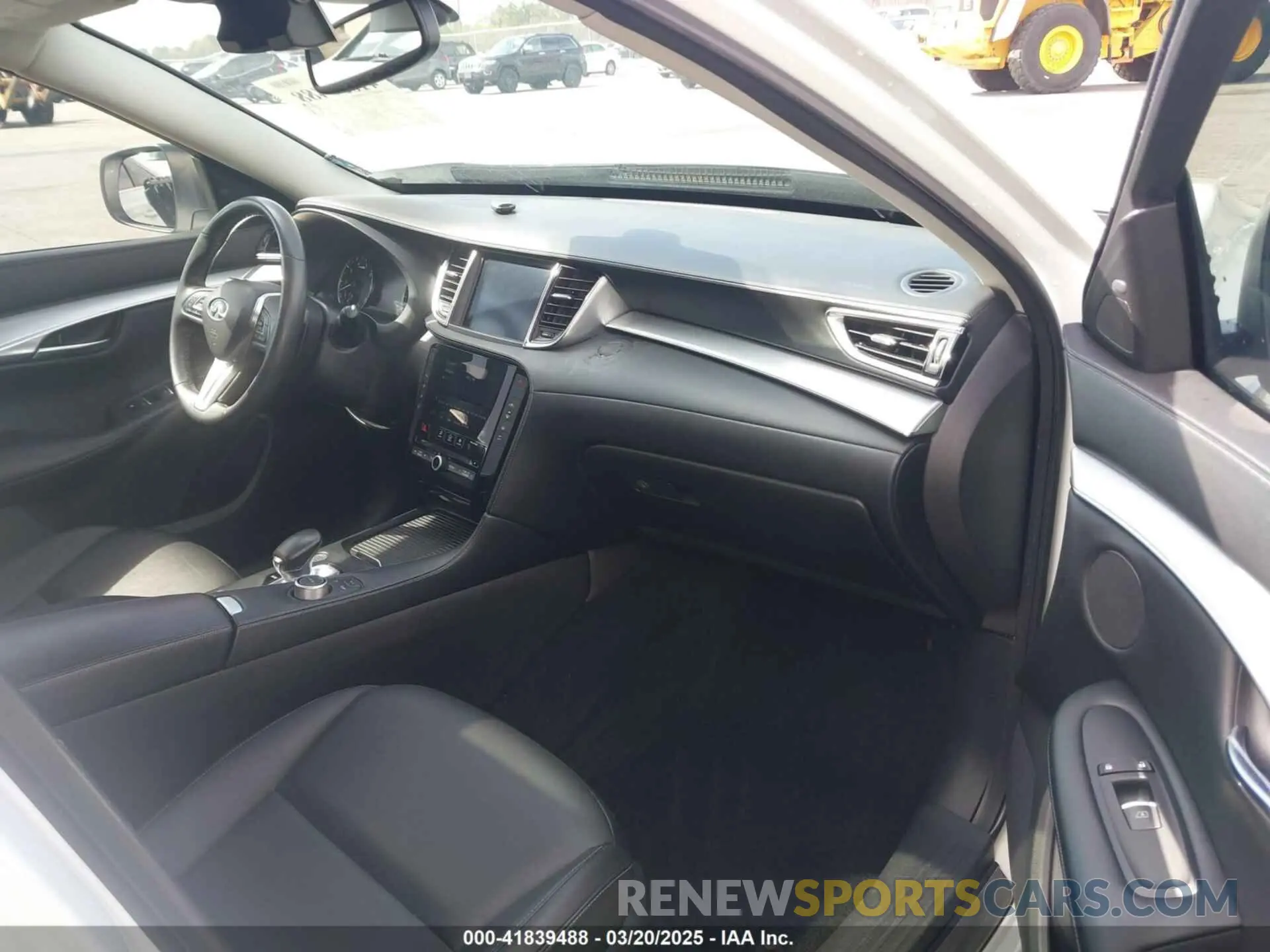 5 fotografías del automóvil dañado 3PCAJ5M36LF111211 INFINITI QX50 2020