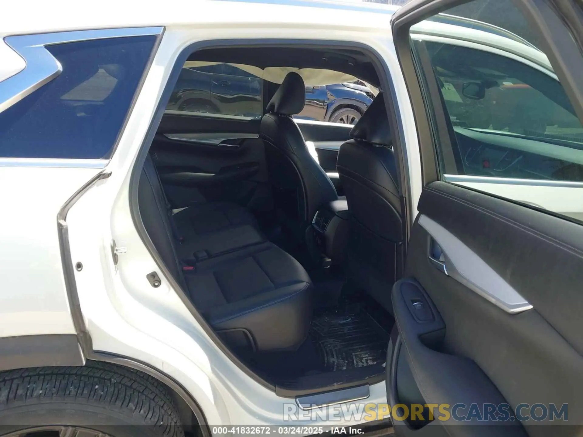 8 fotografías del automóvil dañado 3PCAJ5M3XLF109087 INFINITI QX50 2020