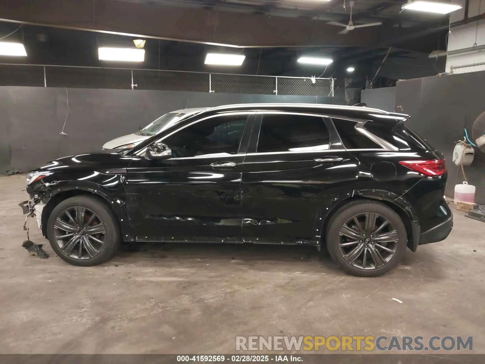 14 fotografías del automóvil dañado 3PCAJ5M3XLF111633 INFINITI QX50 2020