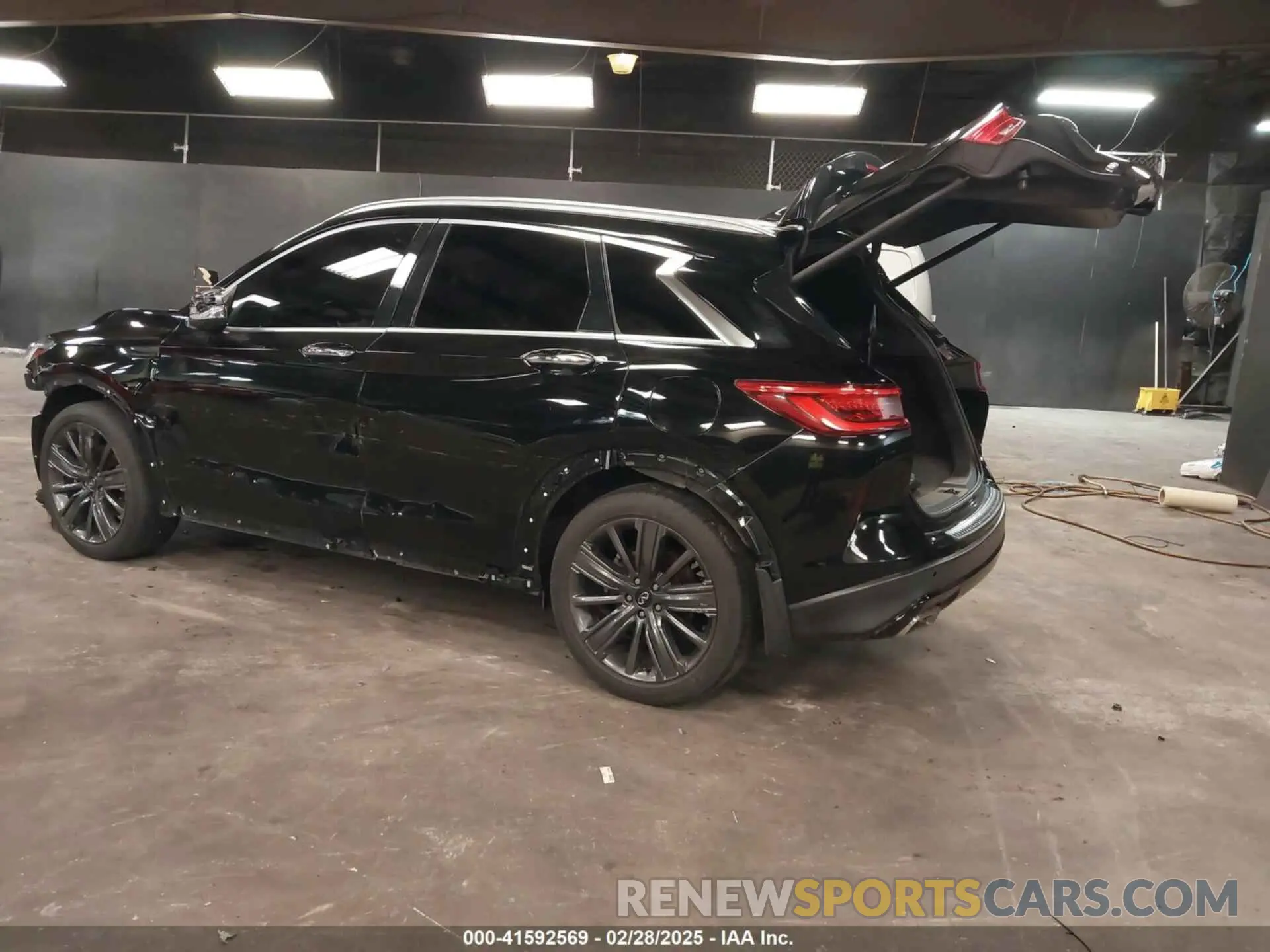 3 fotografías del automóvil dañado 3PCAJ5M3XLF111633 INFINITI QX50 2020