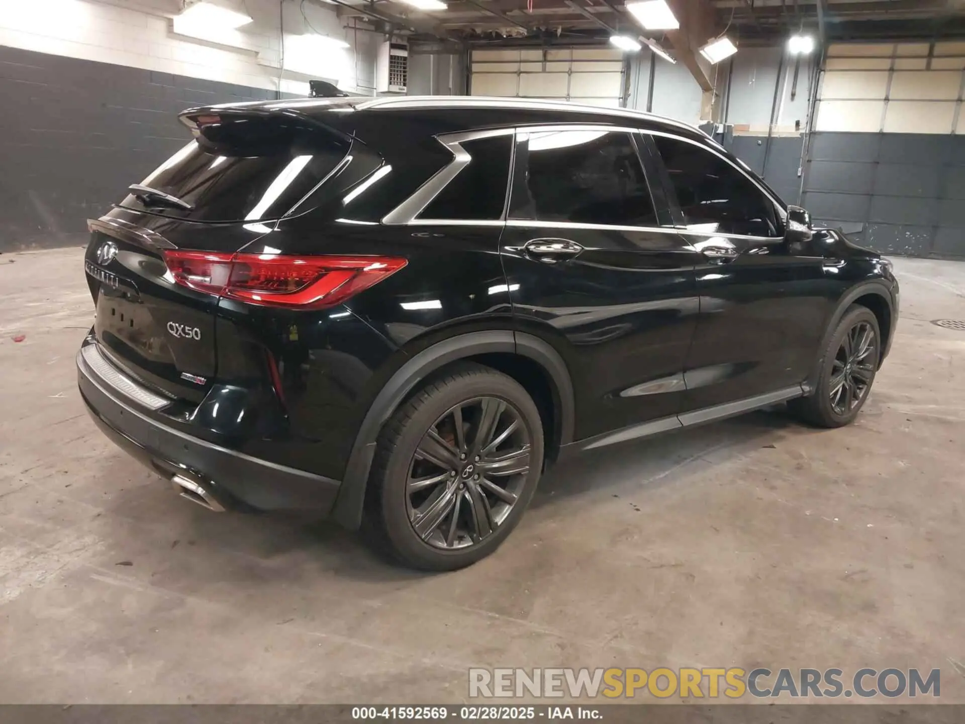 4 fotografías del automóvil dañado 3PCAJ5M3XLF111633 INFINITI QX50 2020