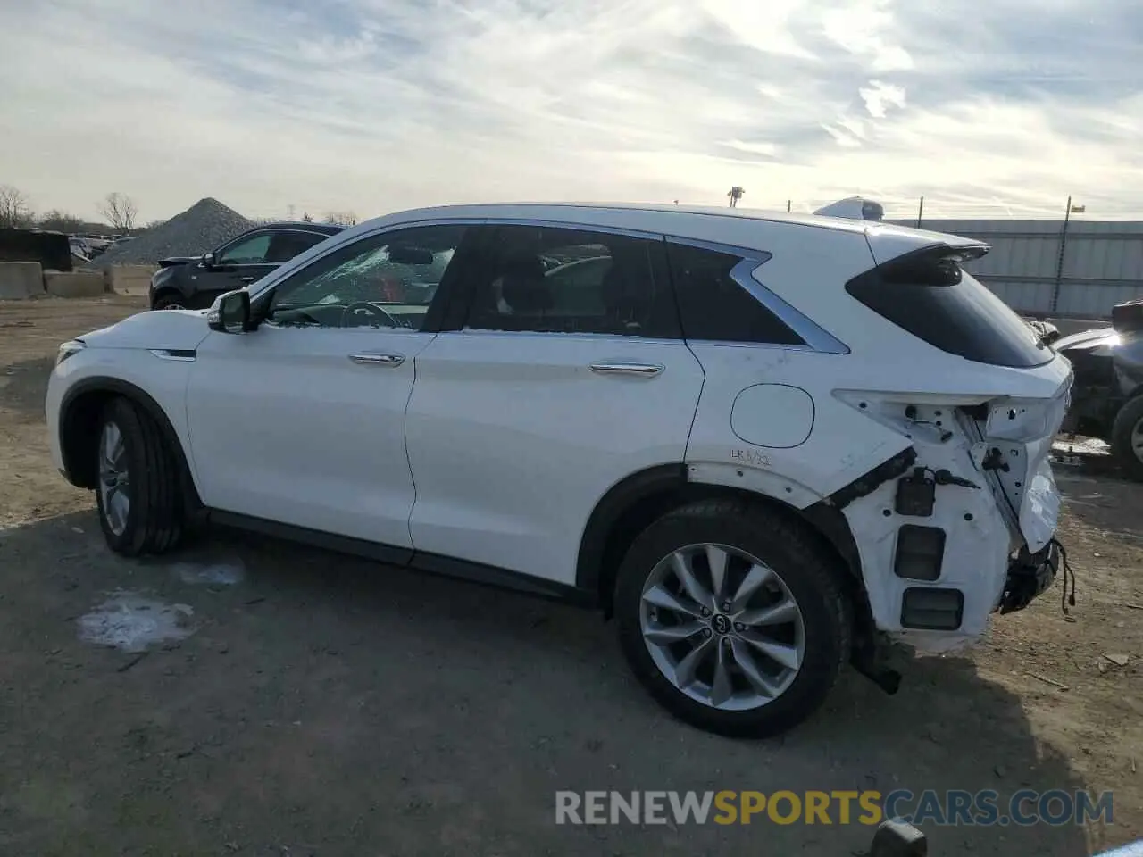 2 fotografías del automóvil dañado 3PCAJ5AAXMF118487 INFINITI QX50 2021