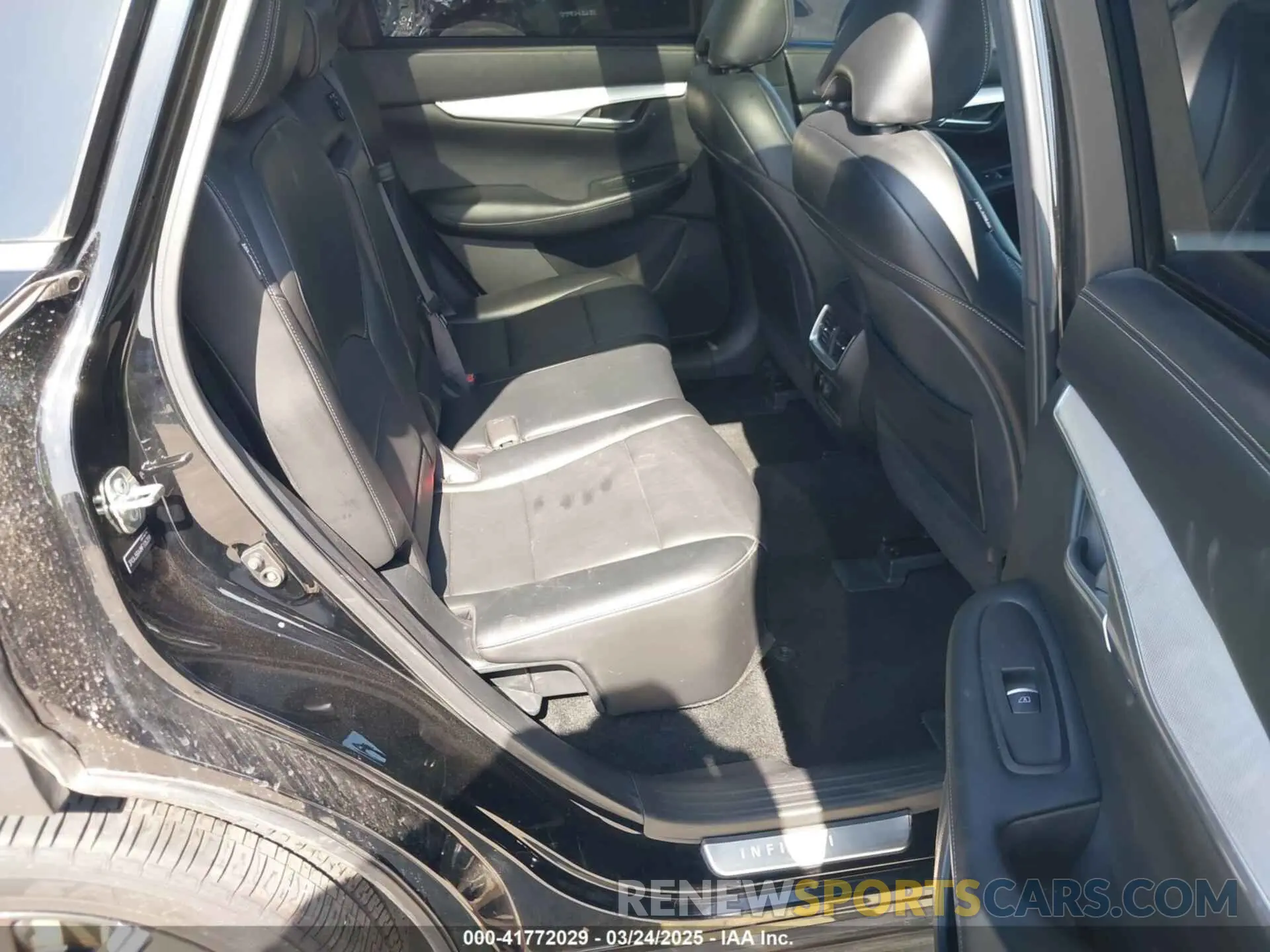 8 fotografías del automóvil dañado 3PCAJ5BA4MF105359 INFINITI QX50 2021