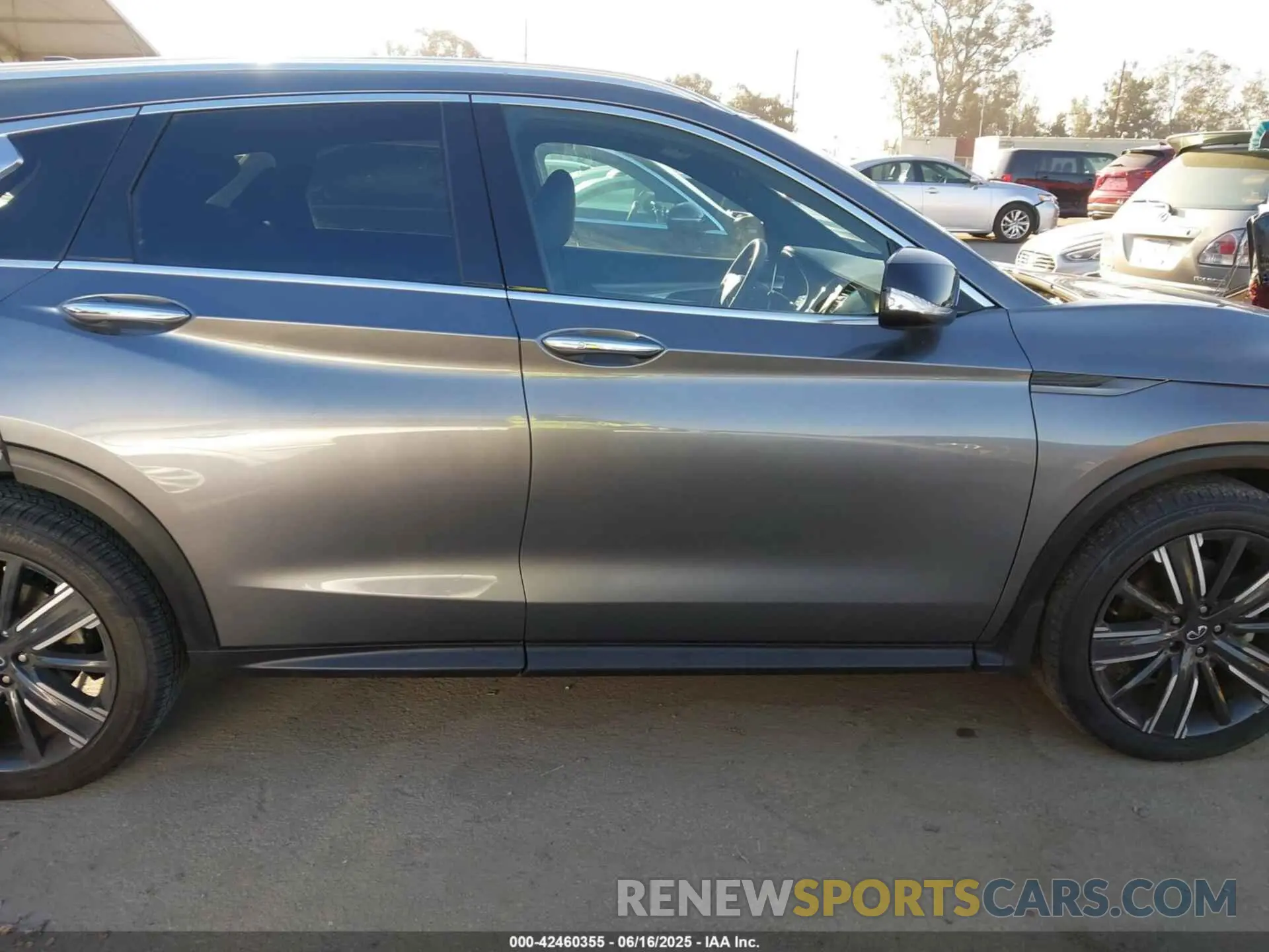 14 fotografías del automóvil dañado 3PCAJ5BA4MF113543 INFINITI QX50 2021