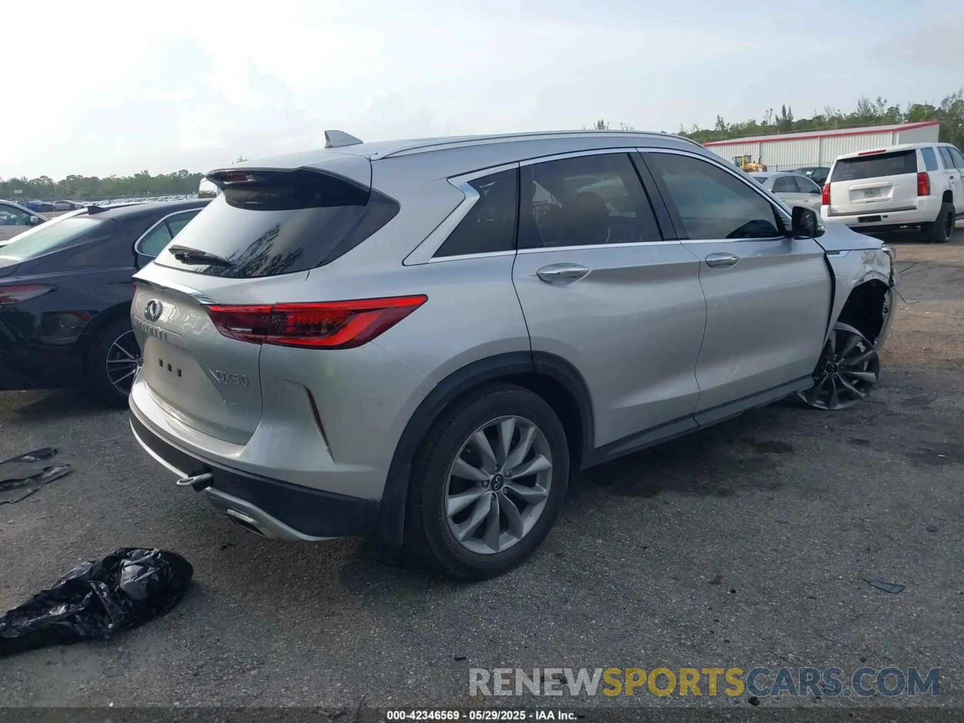 4 fotografías del automóvil dañado 3PCAJ5BA7MF105890 INFINITI QX50 2021