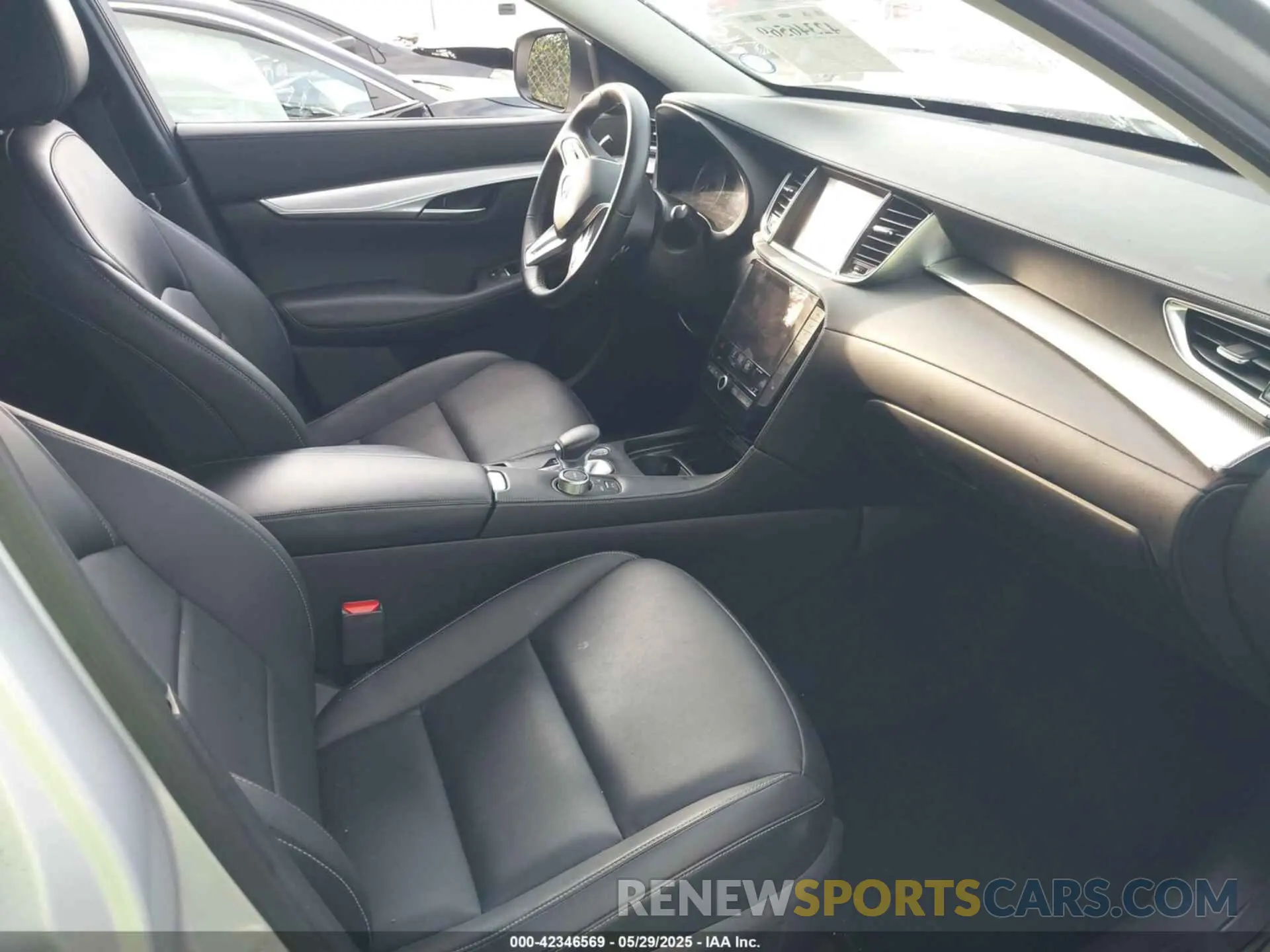 5 fotografías del automóvil dañado 3PCAJ5BA7MF105890 INFINITI QX50 2021