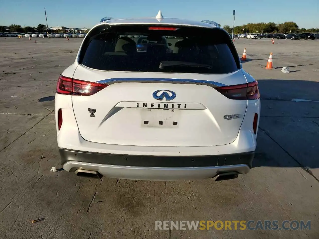 6 fotografías del automóvil dañado 3PCAJ5BA7MF107235 INFINITI QX50 2021