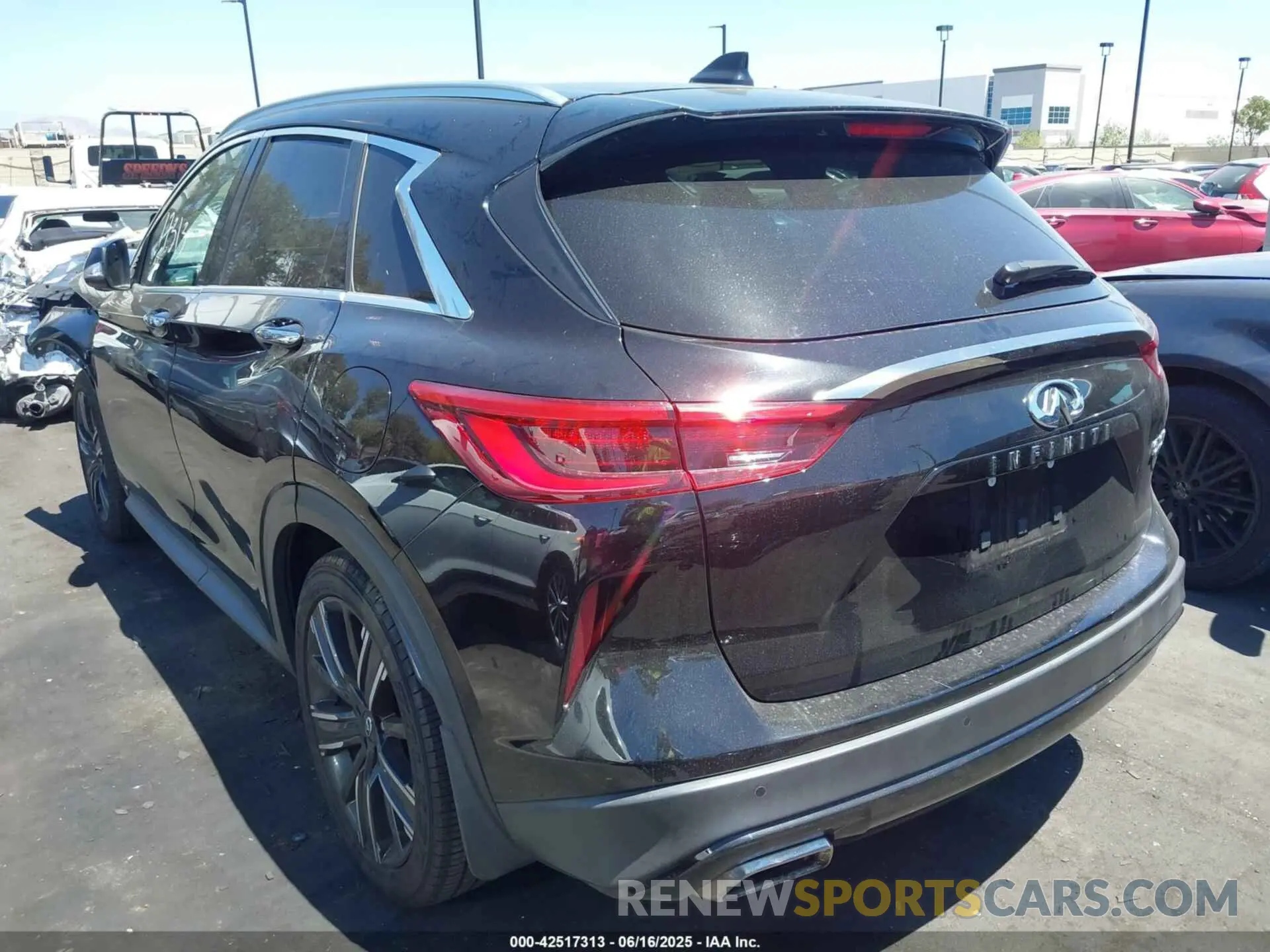 3 fotografías del automóvil dañado 3PCAJ5BA7MF111494 INFINITI QX50 2021