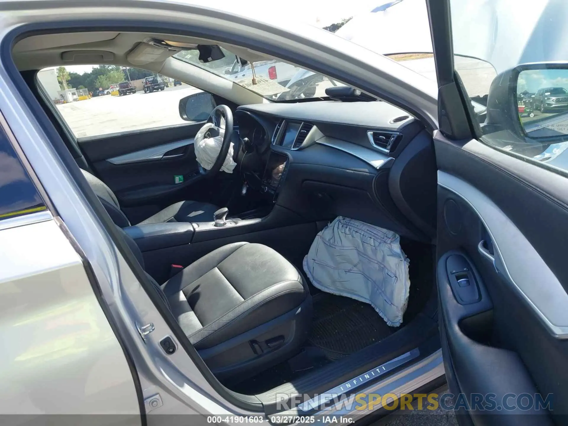 5 fotografías del automóvil dañado 3PCAJ5BB7MF113464 INFINITI QX50 2021