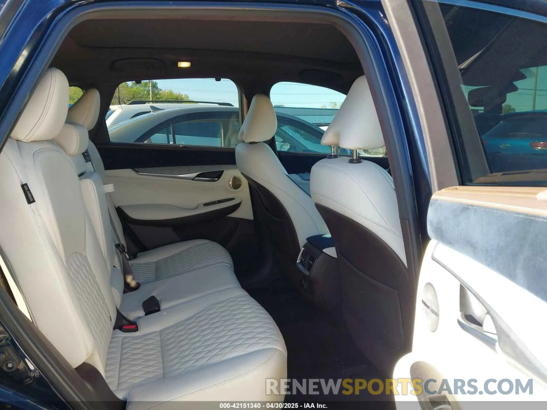 8 fotografías del automóvil dañado 3PCAJ5DA7MF100797 INFINITI QX50 2021
