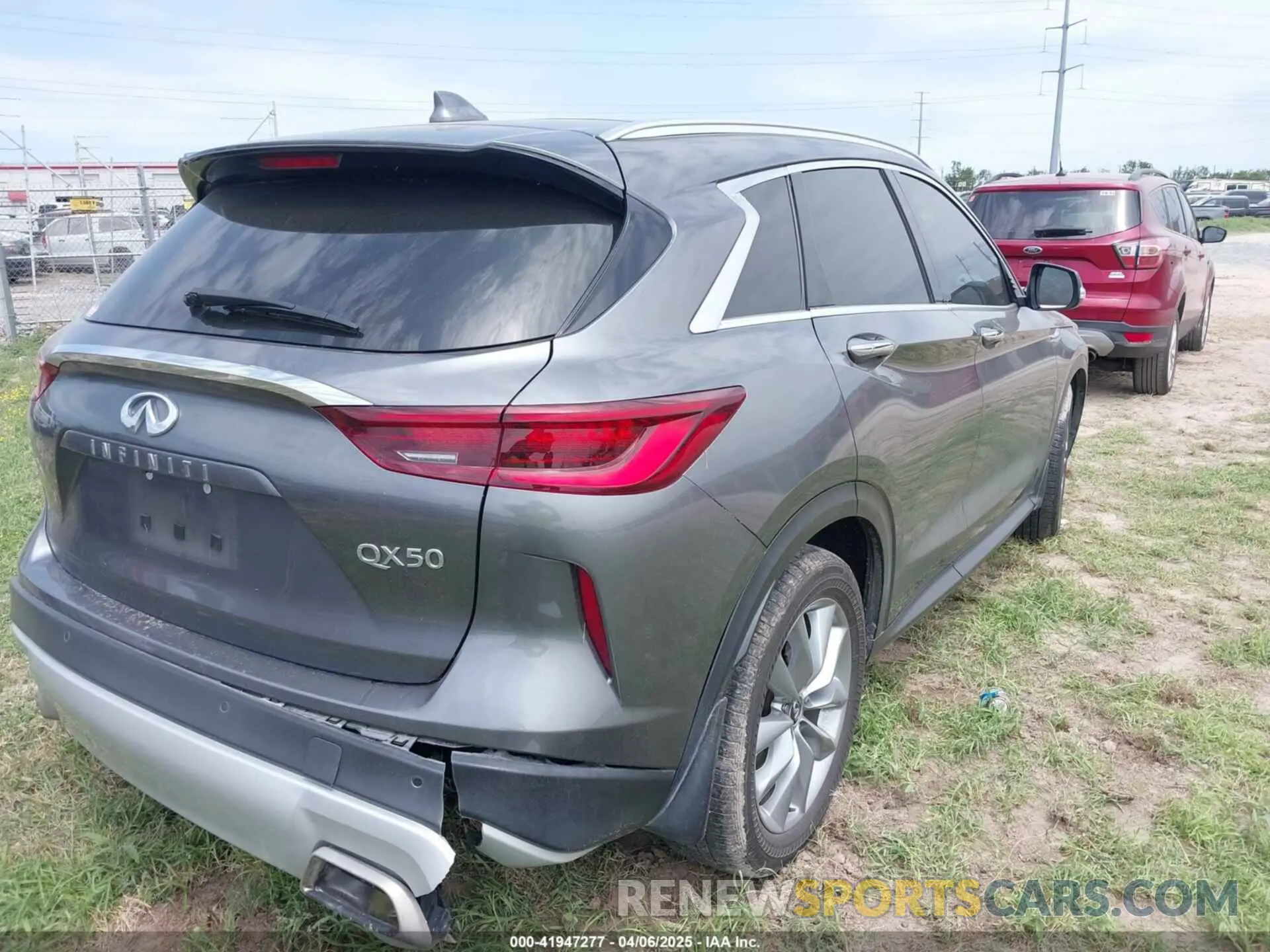 4 fotografías del automóvil dañado 3PCAJ5BA8NF120450 INFINITI QX50 2022