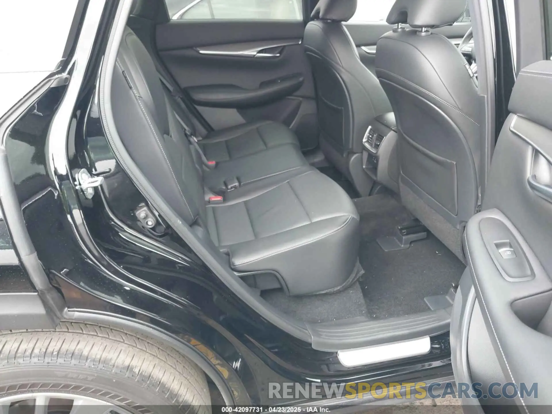 8 fotografías del automóvil dañado 3PCAJ5BA7PF116022 INFINITI QX50 2023