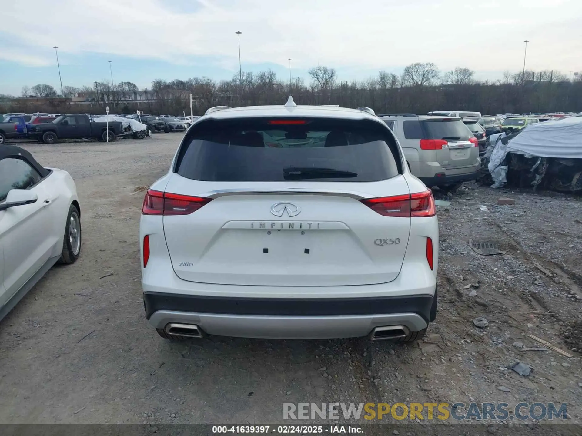 16 fotografías del automóvil dañado 3PCAJ5EB5PF123717 INFINITI QX50 2023